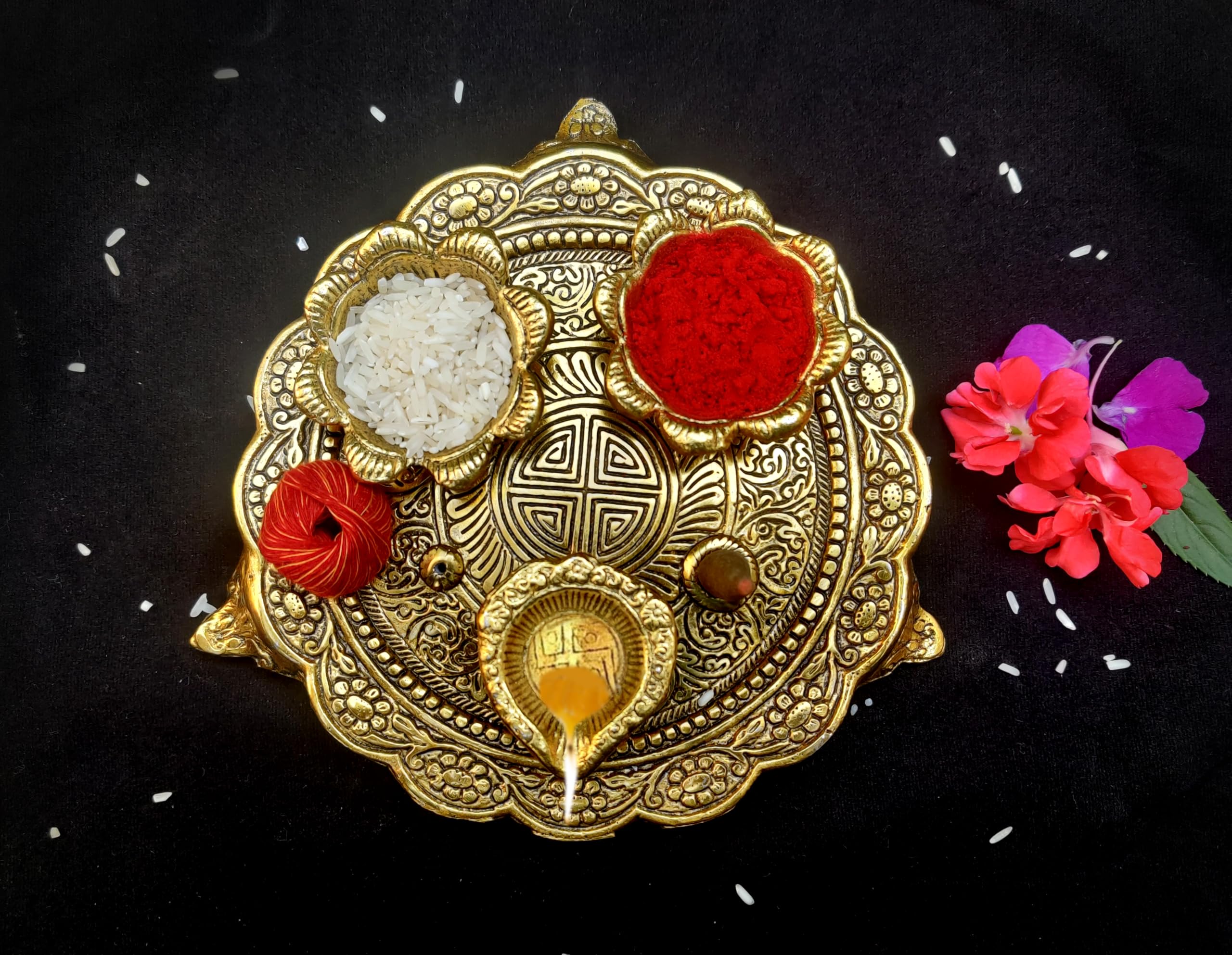 Wonder Care Aluminium Golden Color Plate for Puja Diwali Gift Items Deepawali Decorations Indian Dhanteras Pooja Statue Thali (Diya Plate-Golden)