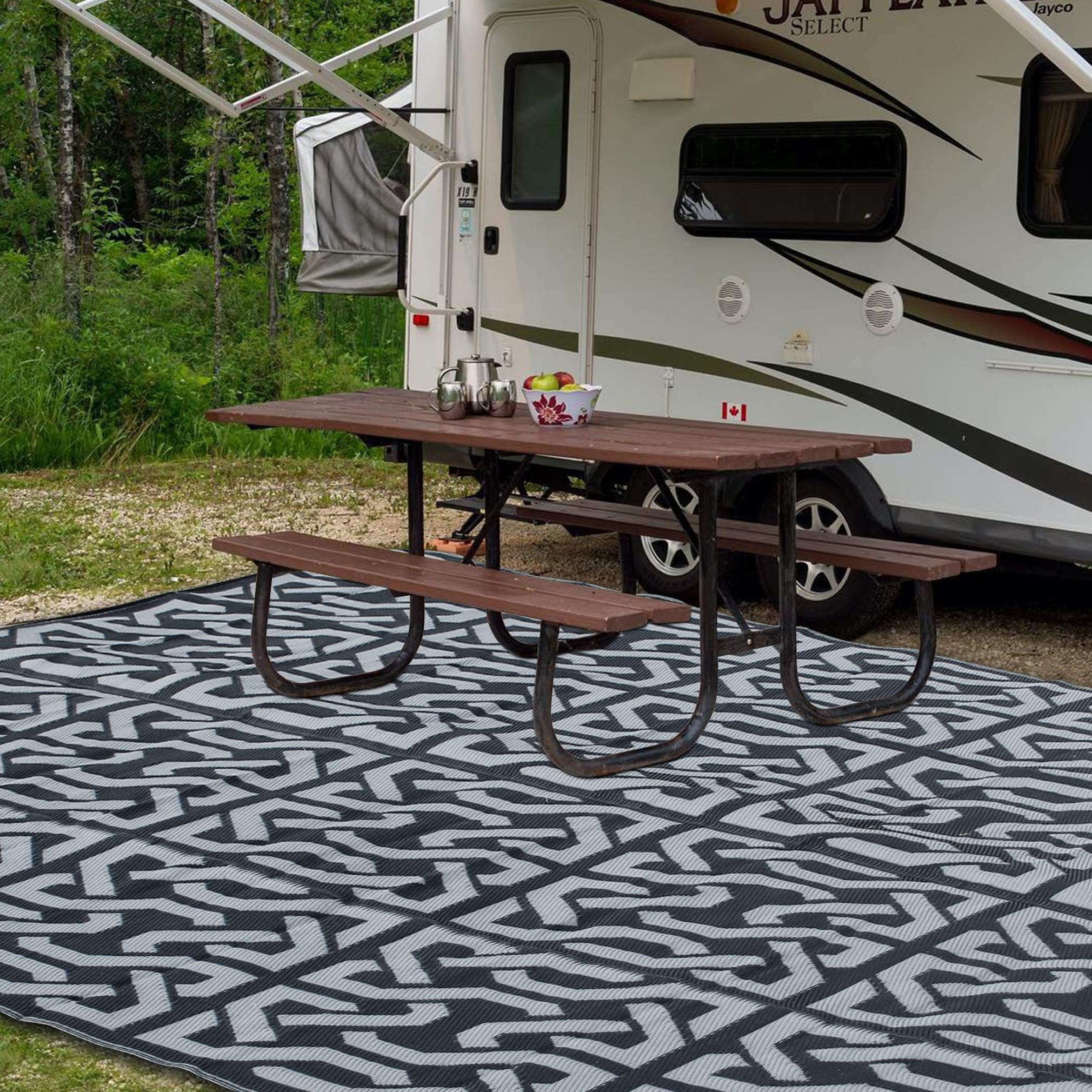 ATDAWN Reversible Mats, 9' x 12' Plastic Straw Rug, Fade Resistant Area Rug, Large Floor Mat and Rug for Outdoors, RV, Patio, Deck, Backyard, Picnic, Beach, Trailer, Camping, BBQ, Black & Grey