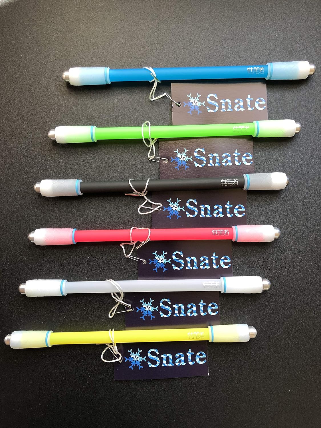 Amazon Co Jp 光 映え 7色にグラデーション発光 中国発ペン回し専用ペン 手に馴染む滑り止め軸 艶消し マッド 滑りにくい カラフル Penspinning 専用ペン 改造ペン ペン回し 半透明 おもちゃ