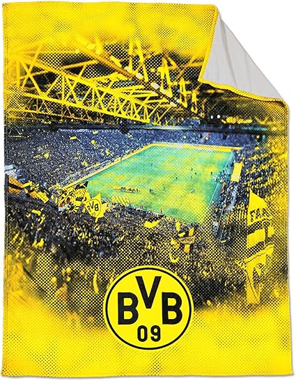 Borussia Dortmund Bvb Fleecedecke Mit Stadionprint Mehrfarbig 150x200cm Amazon De Bekleidung