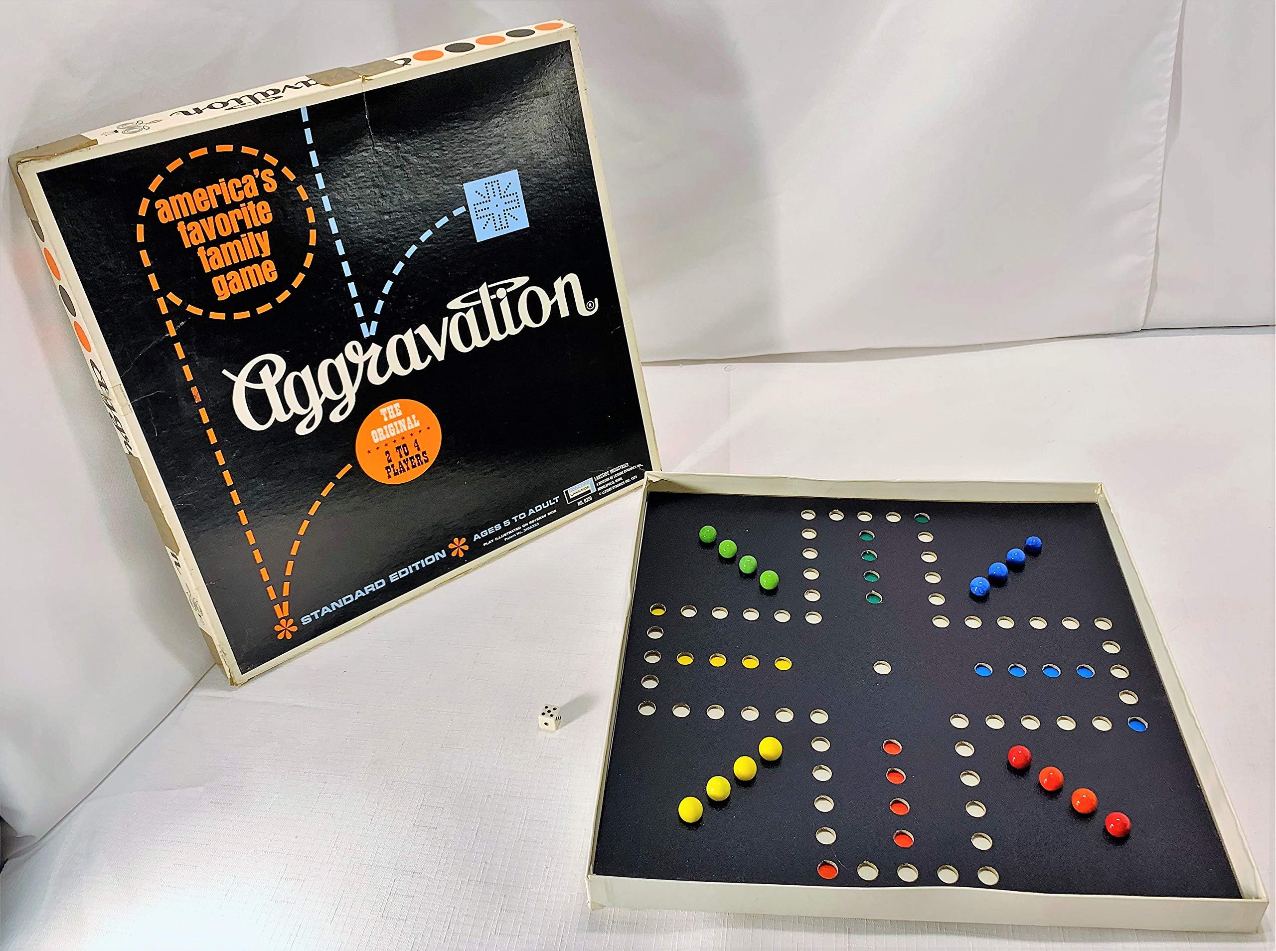 Aggravation 1970 Edition With glass marbles