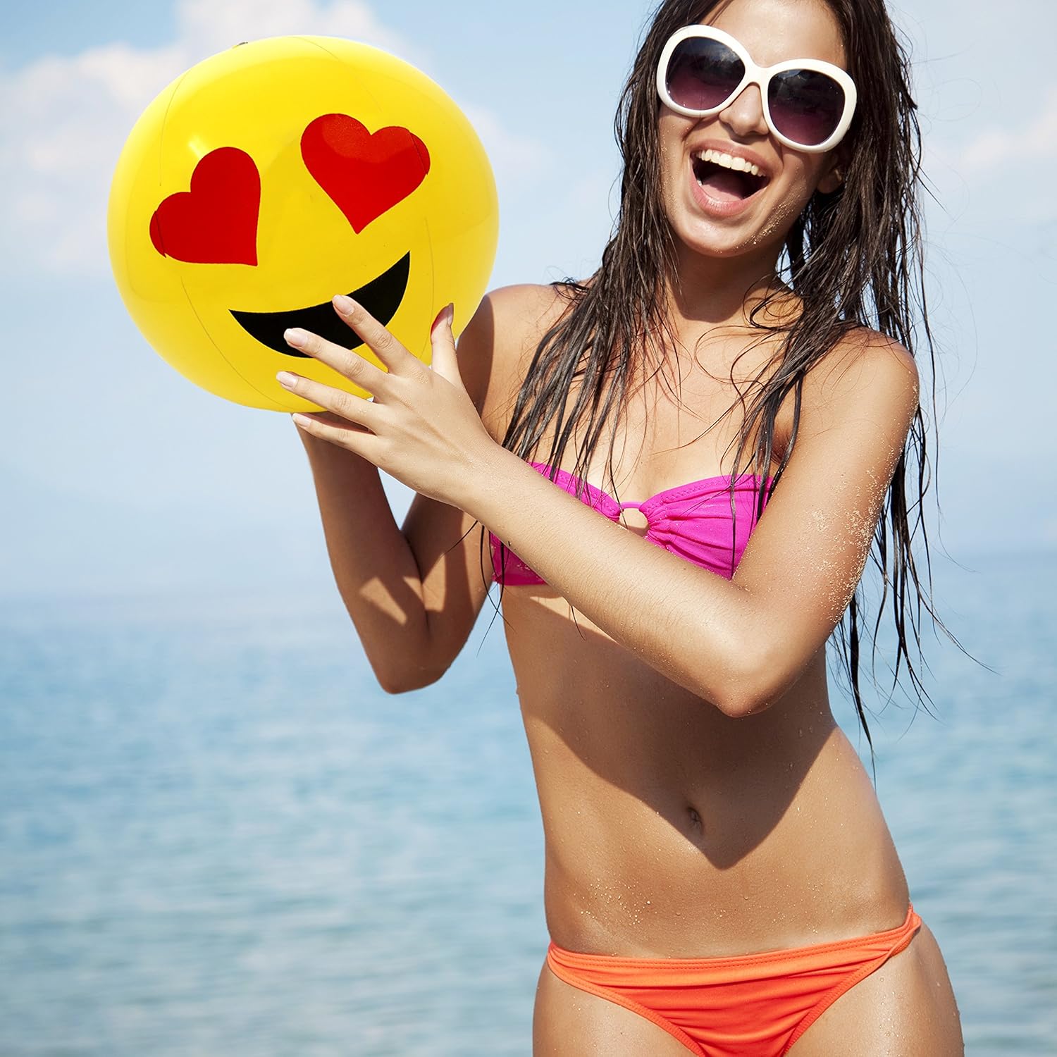 16" Emoji Party Pack Inflatable Beach Balls - Beach Pool Party Toys (12 Pack): Sports & Outdoors