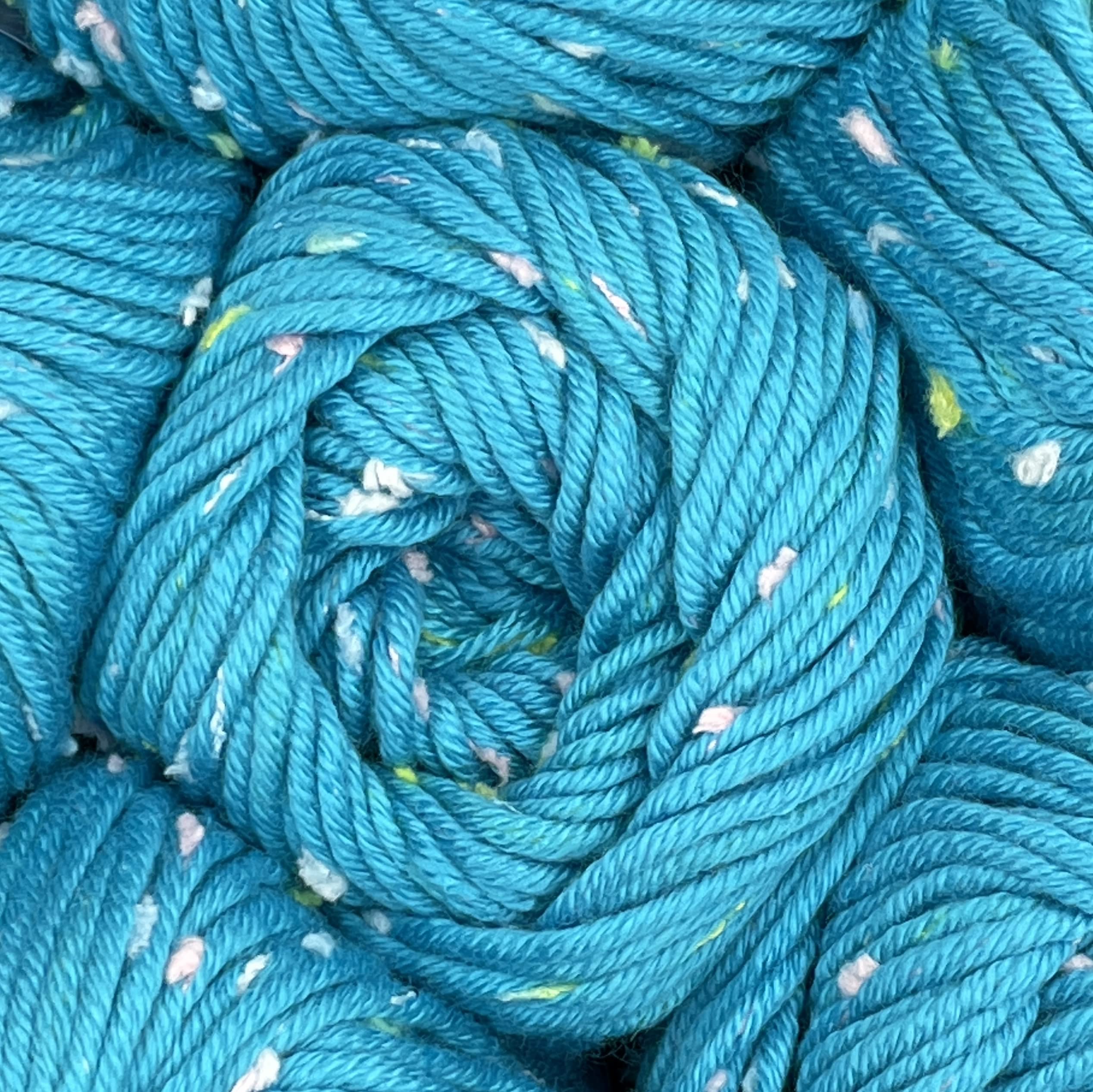 Tweed Twinkles Soft Acrylic Hypoallergenic Yarn with Flecks for Babies, 8 skeins, 632 metres/400 Grams, Light Worsted, DK #3 (Cyan Blue) — image 1