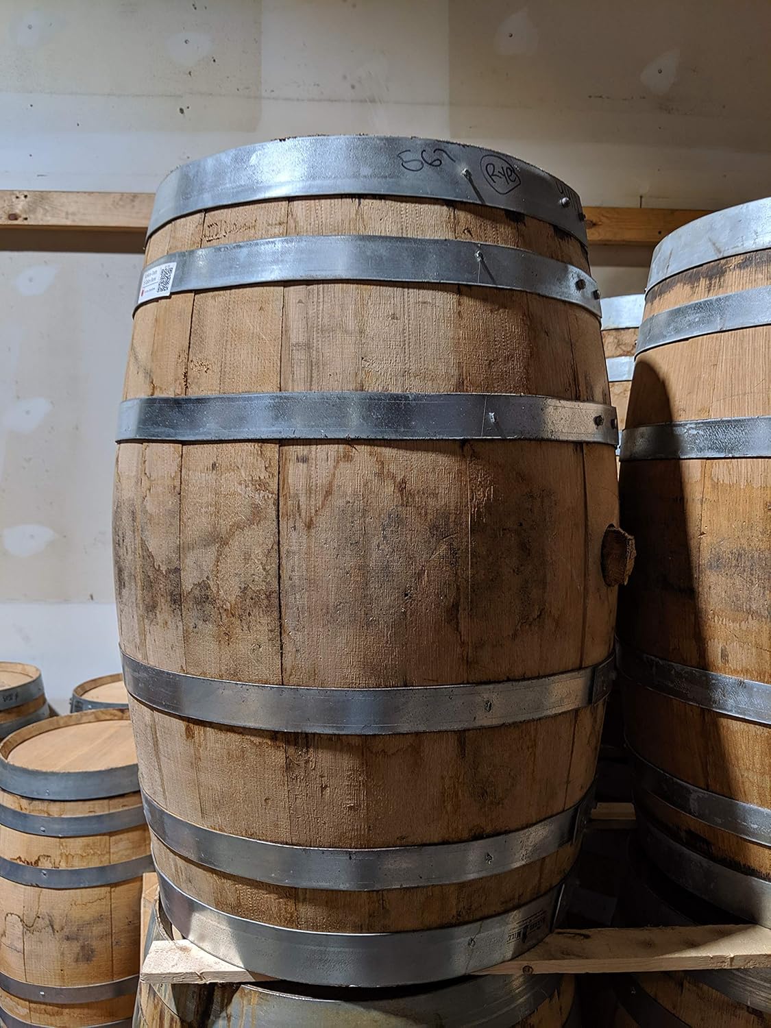 15 Gallon Decoration Grade Whiskey Barrel Furniture Home Kitchen Rayvoltbike Com