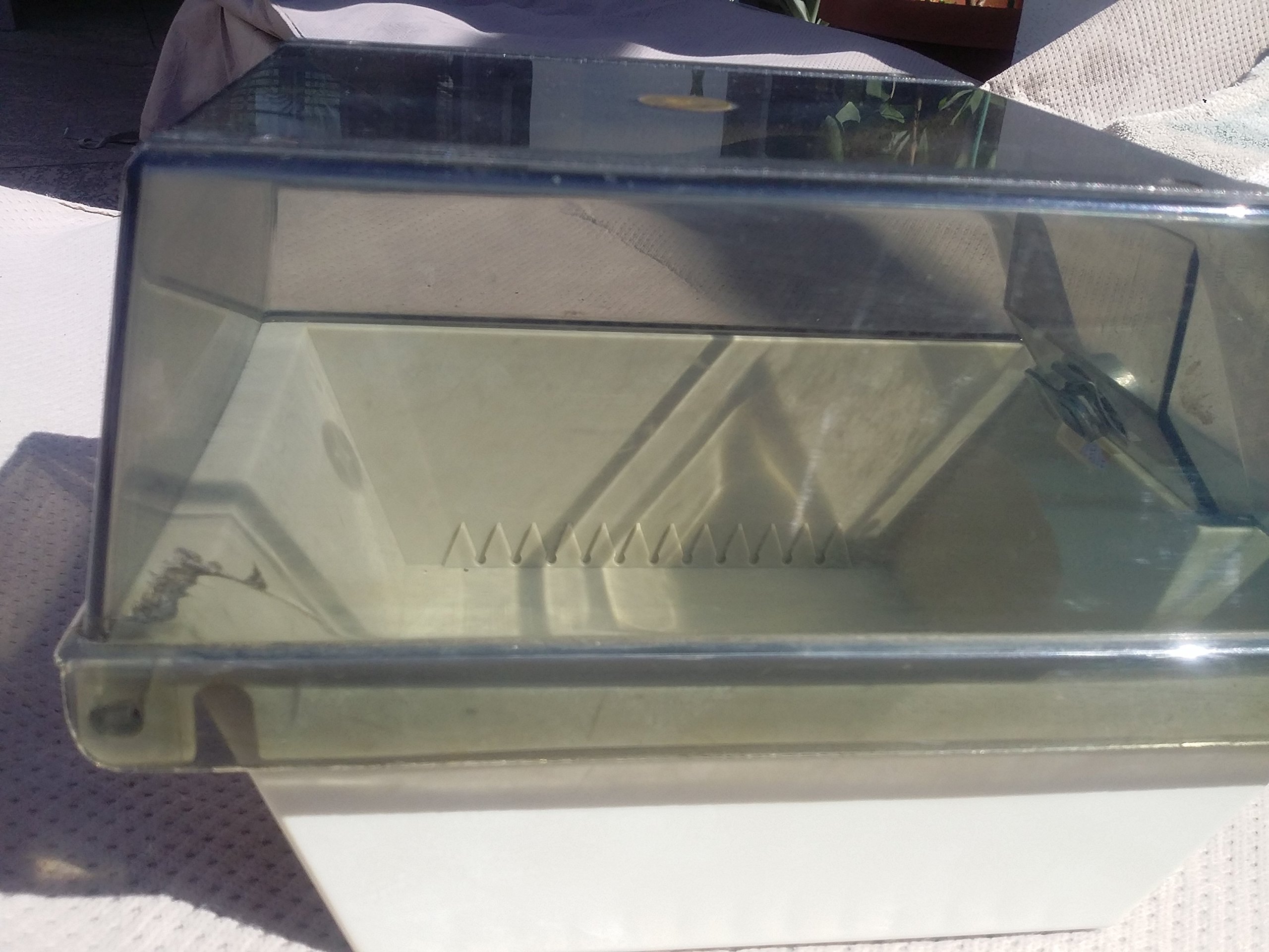 Vintage 1980s Floppy Disk 5 1/4 5.25 Storage Case Data-Case Hinged Plastic Holder (Tinted/Beige)