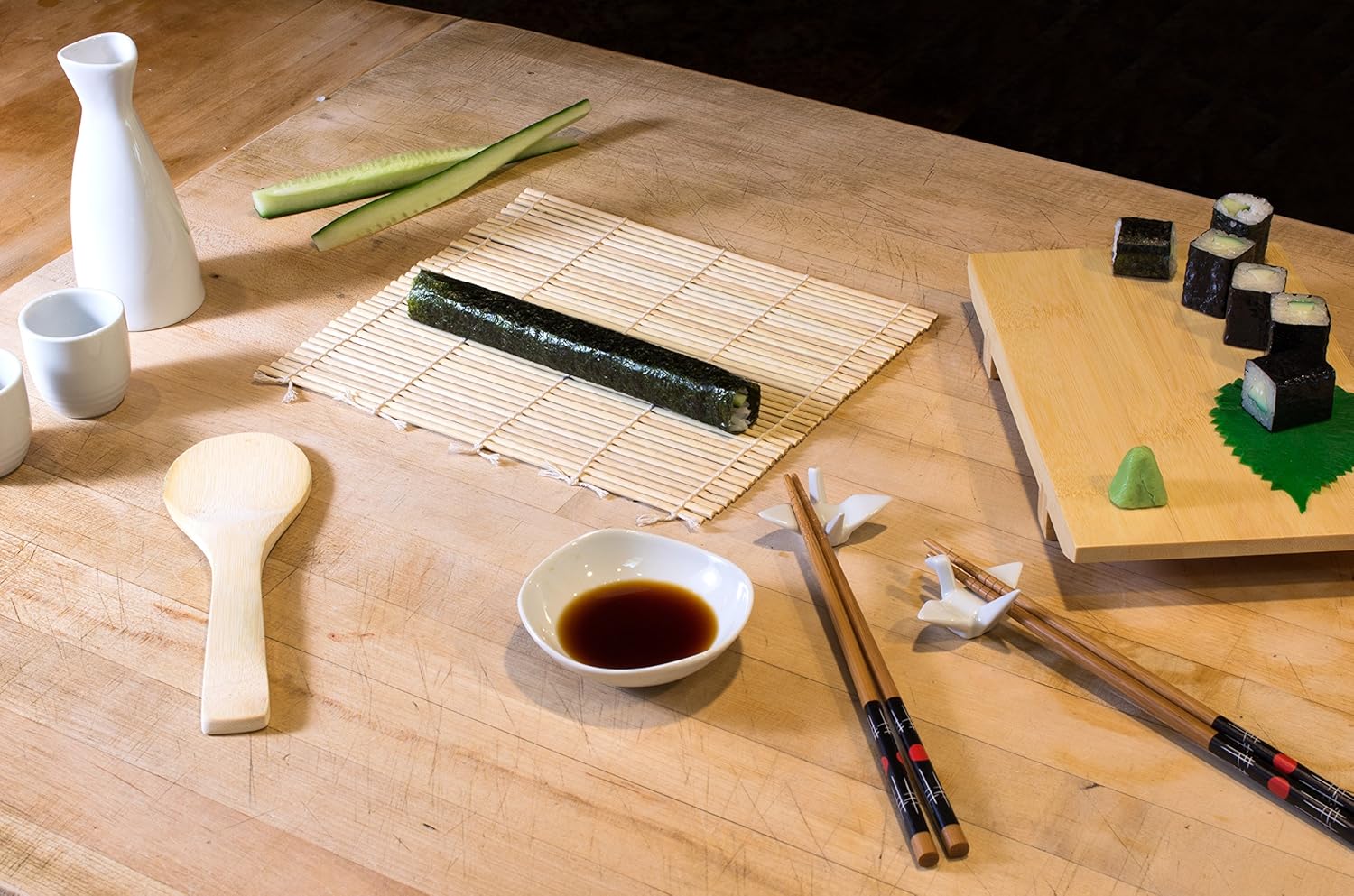 Helen’s Asian Kitchen Sushi Mat, 9.5-Inches x 8-Inches, Natural Bamboo: Kitchen Tool Sets: Kitchen & Dining