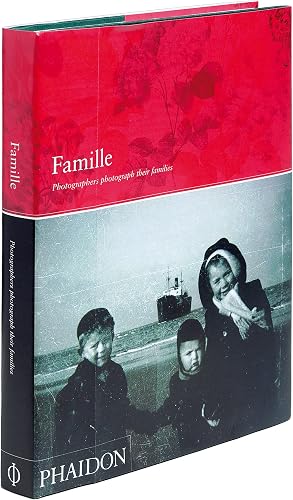Download Famille : Les photographes photographient leur famille PDF