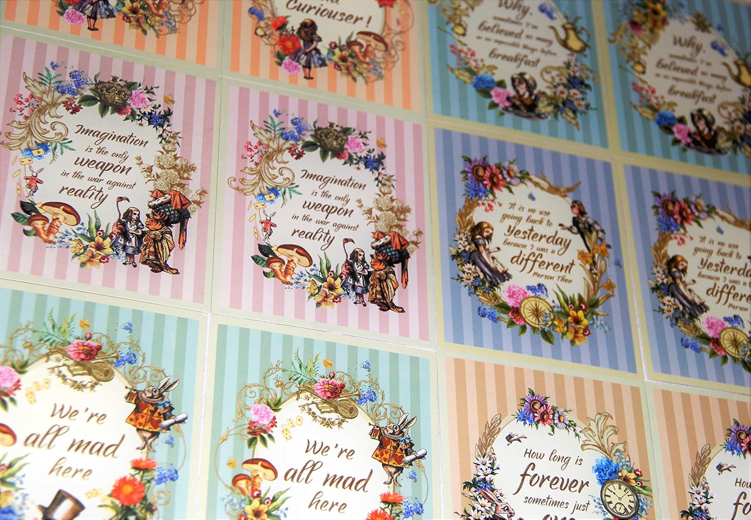 Lot De 12 Cartes Postales Alice Au Pays Des Merveilles Avec Citations Parfaites Pour Les Fetes La Salle De Classe La Chambre A Coucher Cuisine Et Maison Loisirs Creatifs