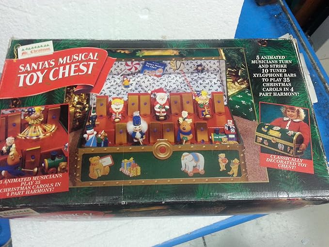 Vintage Santa's Musical TOY Chest Amazon.co.uk Kitchen & Home
