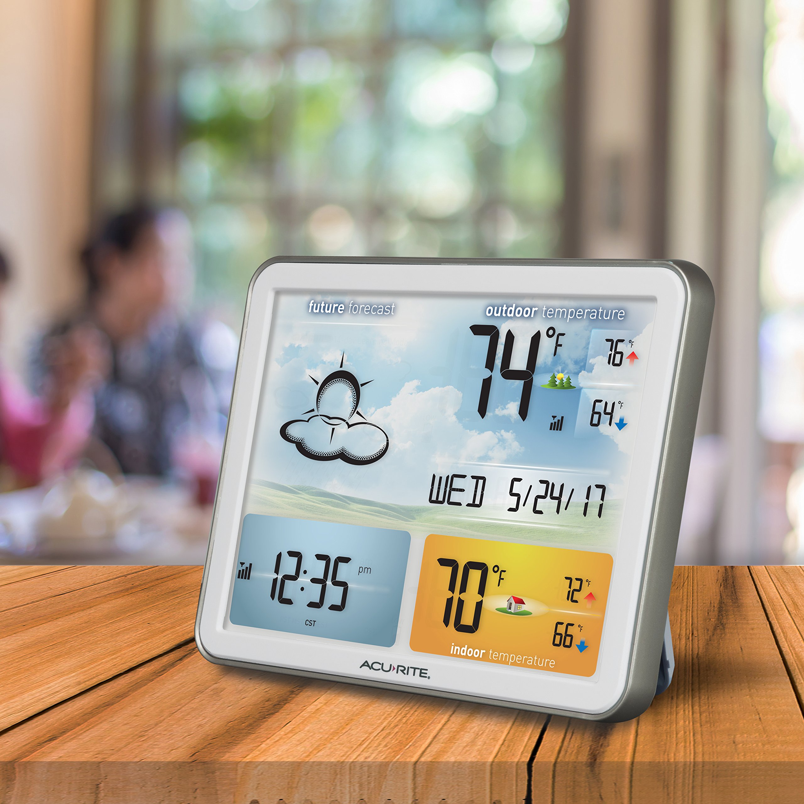 AcuRite 02081M Weather Station with Jumbo Display and Atomic Clock