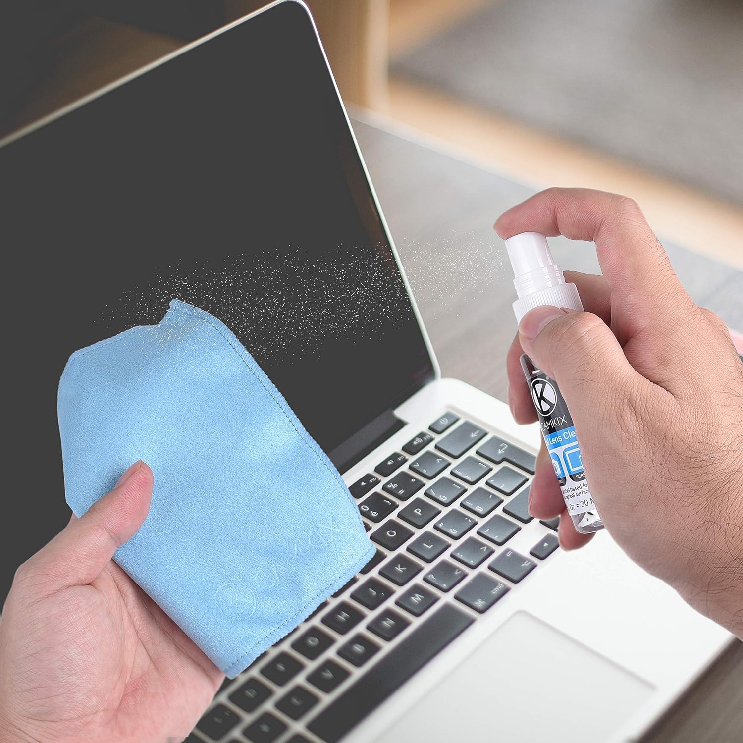 Camkix Computer & Laptop Screen Cleaning Kit, includes 1x Double-Sided Cloth, 1x Dual-Function Brush, 1x 1oz Cleaning Spray - Image 3