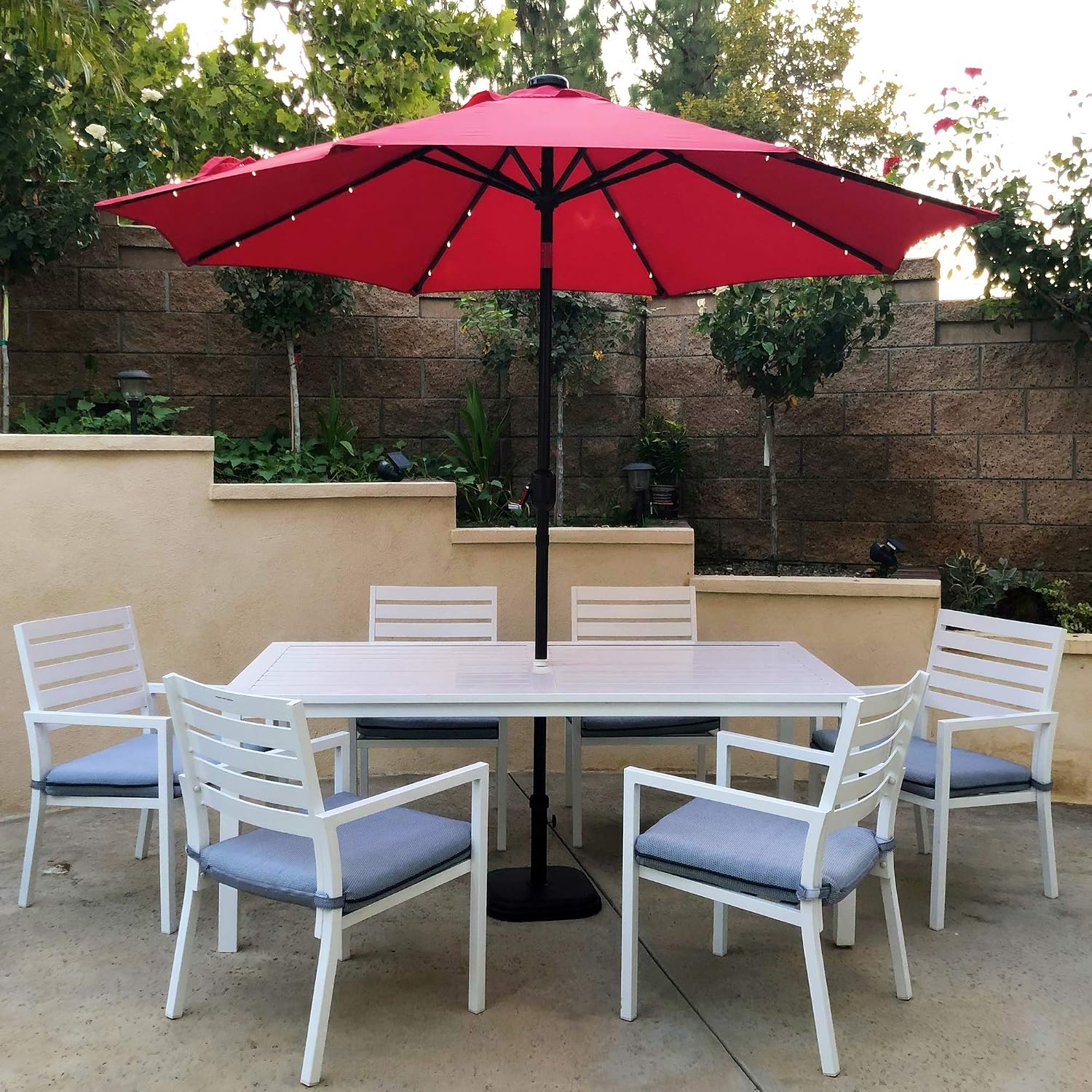 Amazon Com Abble 24lbs Cast Stone Table Umbrella Base Heavy Duty Outdoor Table Stand Brown Garden Outdoor