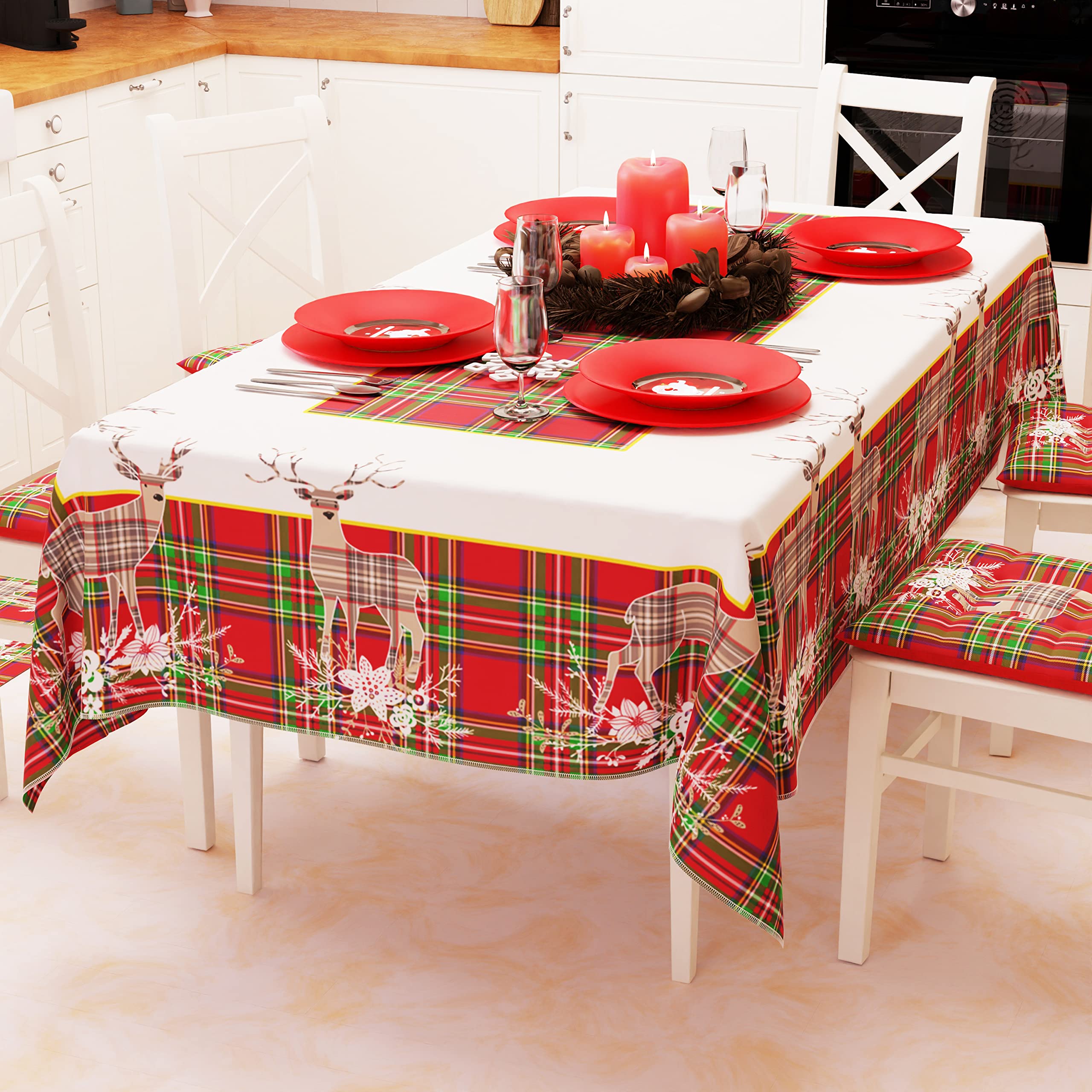PETTI Artigiani Italiani - Christmas Tablecloth Stain Resistant Rectangular Christmas Table Cover Kitchen Reindeer Design Beige X6 Seats (140x180 cm) 100% Made in Italy