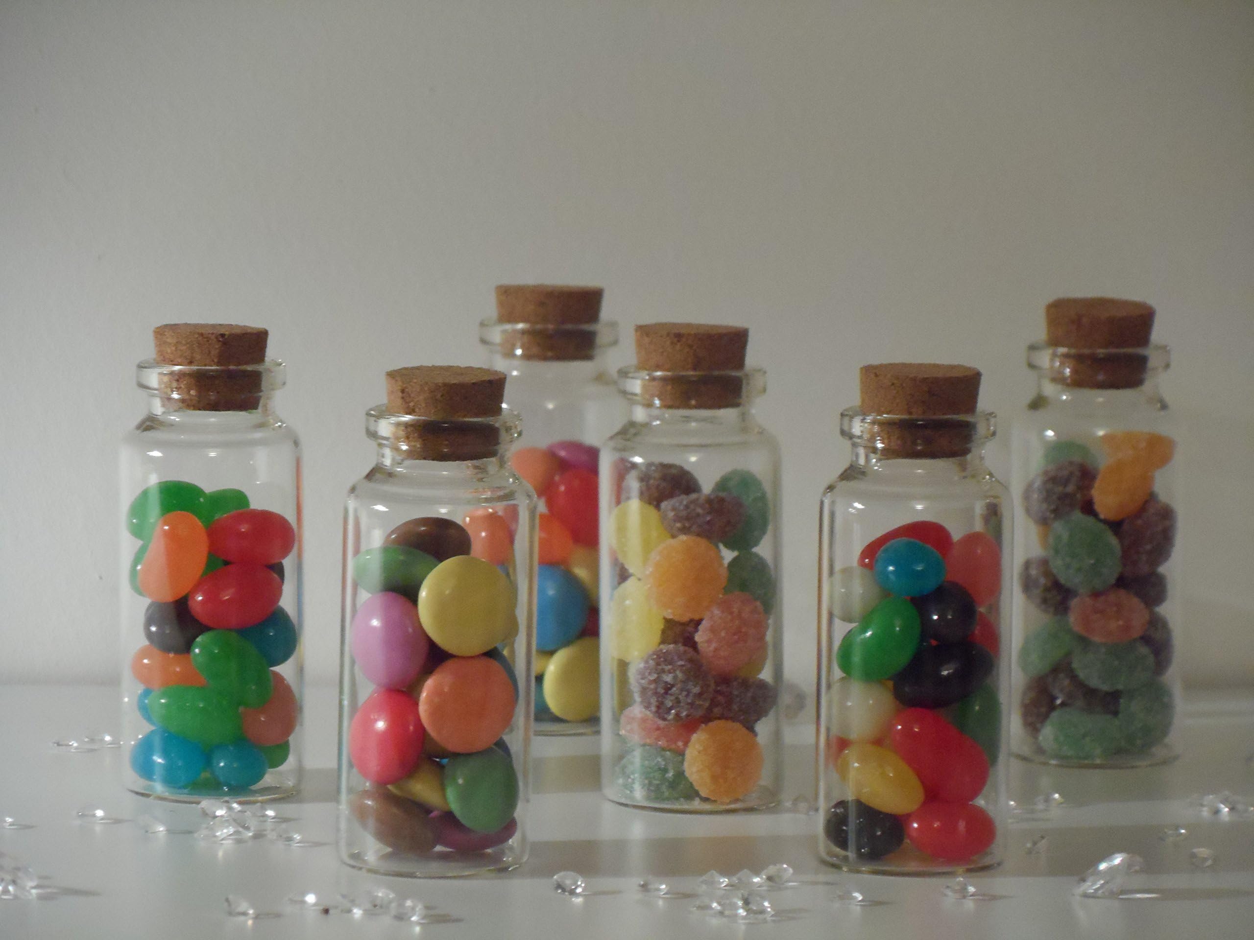 Annibells at Home 12 x Small Glass Jars with Cork Lids for Party / Wedding Favours 3x7 cm