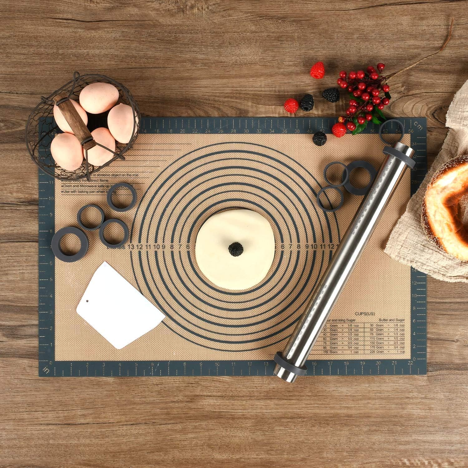 Adjustable Rolling Pin with Thickness Rings for Baking -Non Stick Stainless Steel Dough Roller Pin with Bands for Cookie, Wood, Wooden and Bread(15.8 '', Grey): Kitchen & Dining