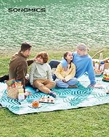 SONGMICS Picnic Blanket 300x200 cm Large Waterproof Mat Fern Pattern Blue view 2