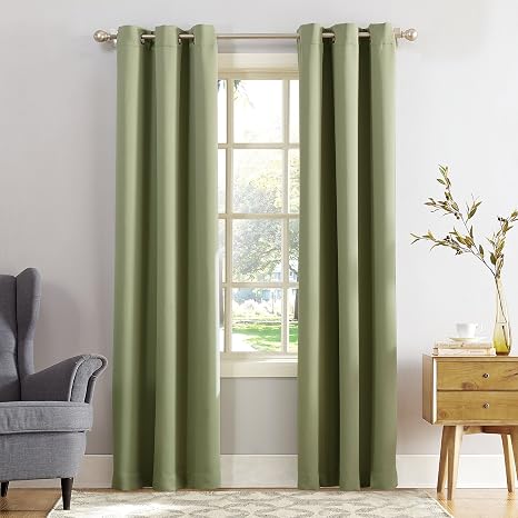Amazon.com: Sun Zero Easton Blackout Energy Efficient Grommet Curtain