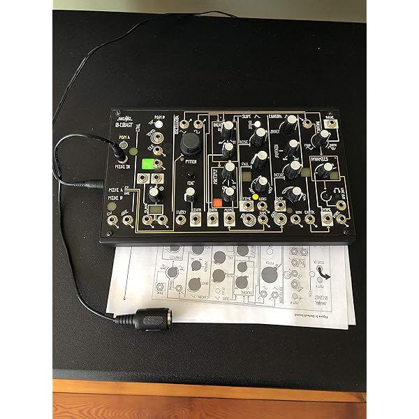 Amazon Com Elektron Digitakt 8 Track Drum Computer And Sampler Musical Instruments