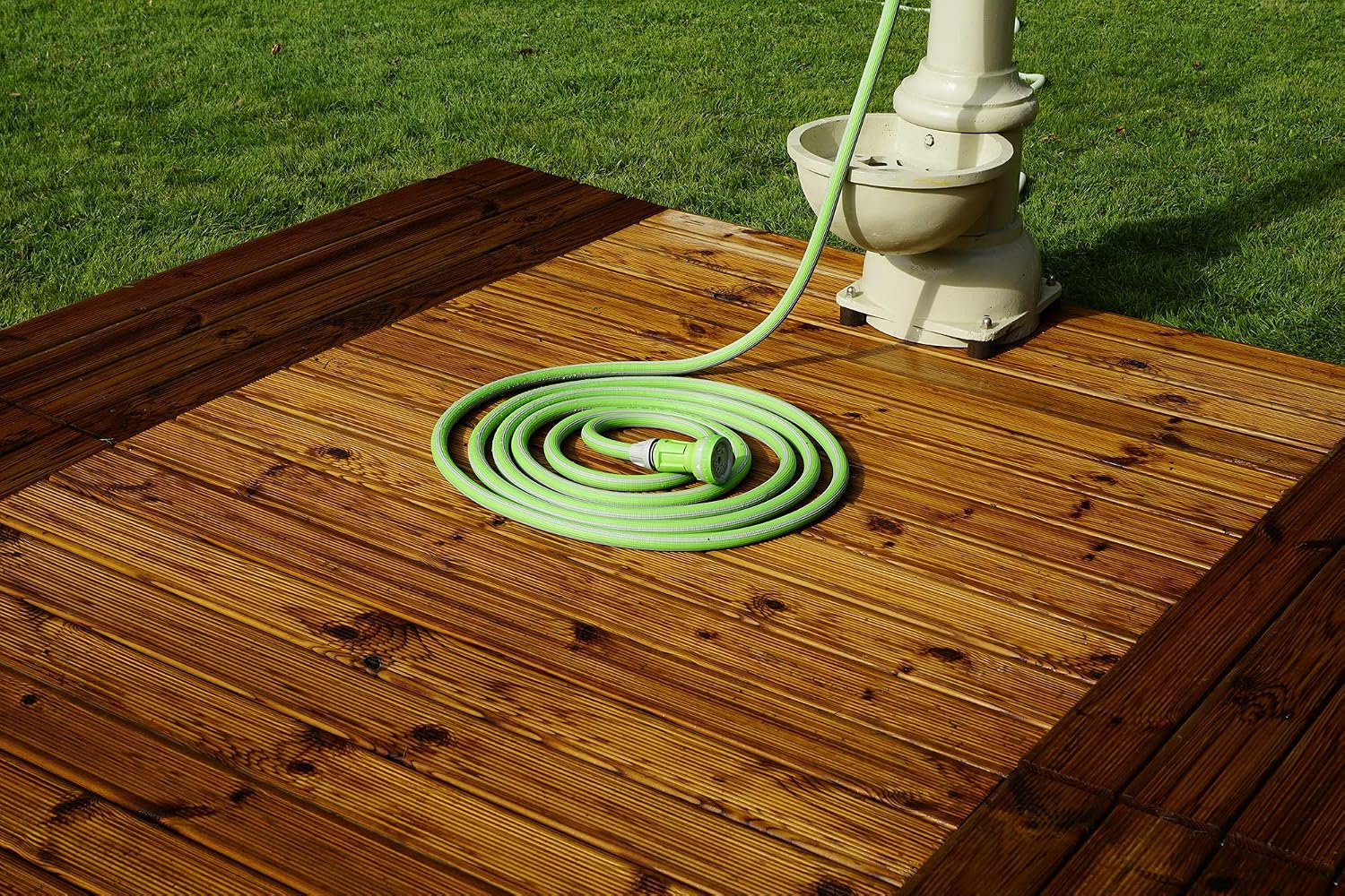 Idroeasy, 30 Meter Expandable Garden Hose with 6-Function Shower Head and Fittings - Image 4