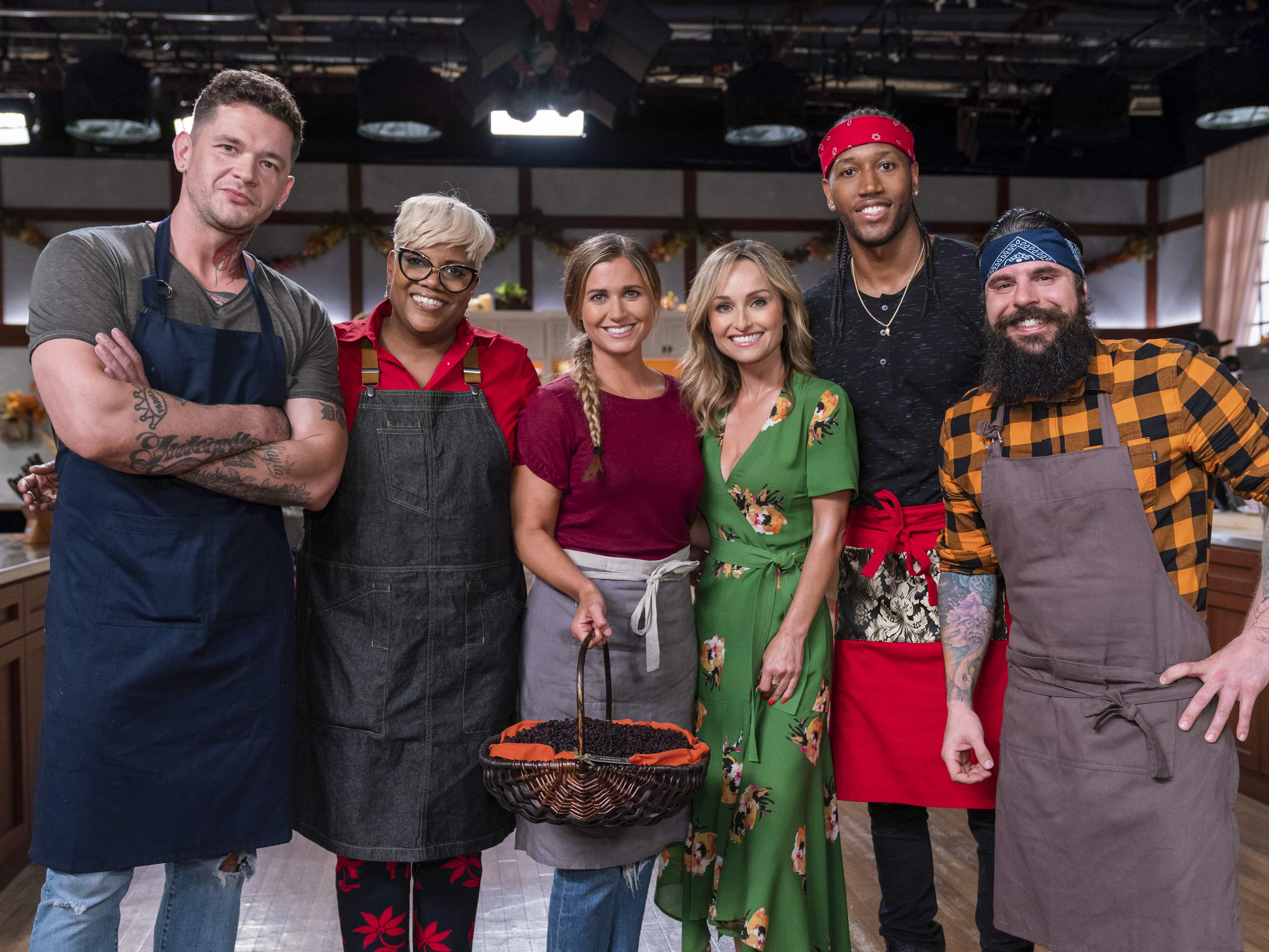 Watch Ultimate Thanksgiving Challenge Season 1 Prime Video