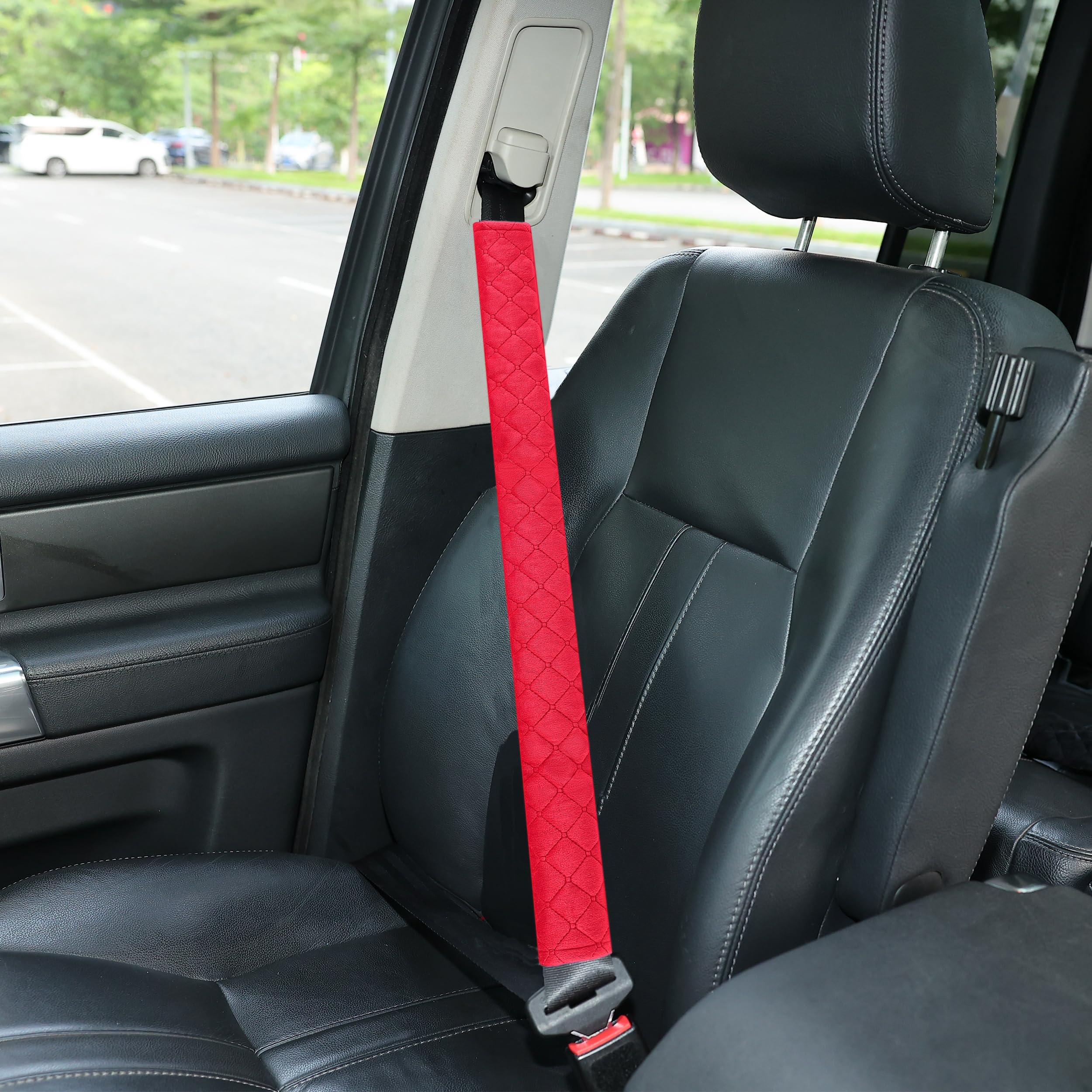 Photo 1 of Amooca Soft Automotive Seat Belt Cover Seatbelt Shoulder Pad Neck Protector Cushions Universal Fit SUV Trucks Backpack Red Extra Long 25.6in