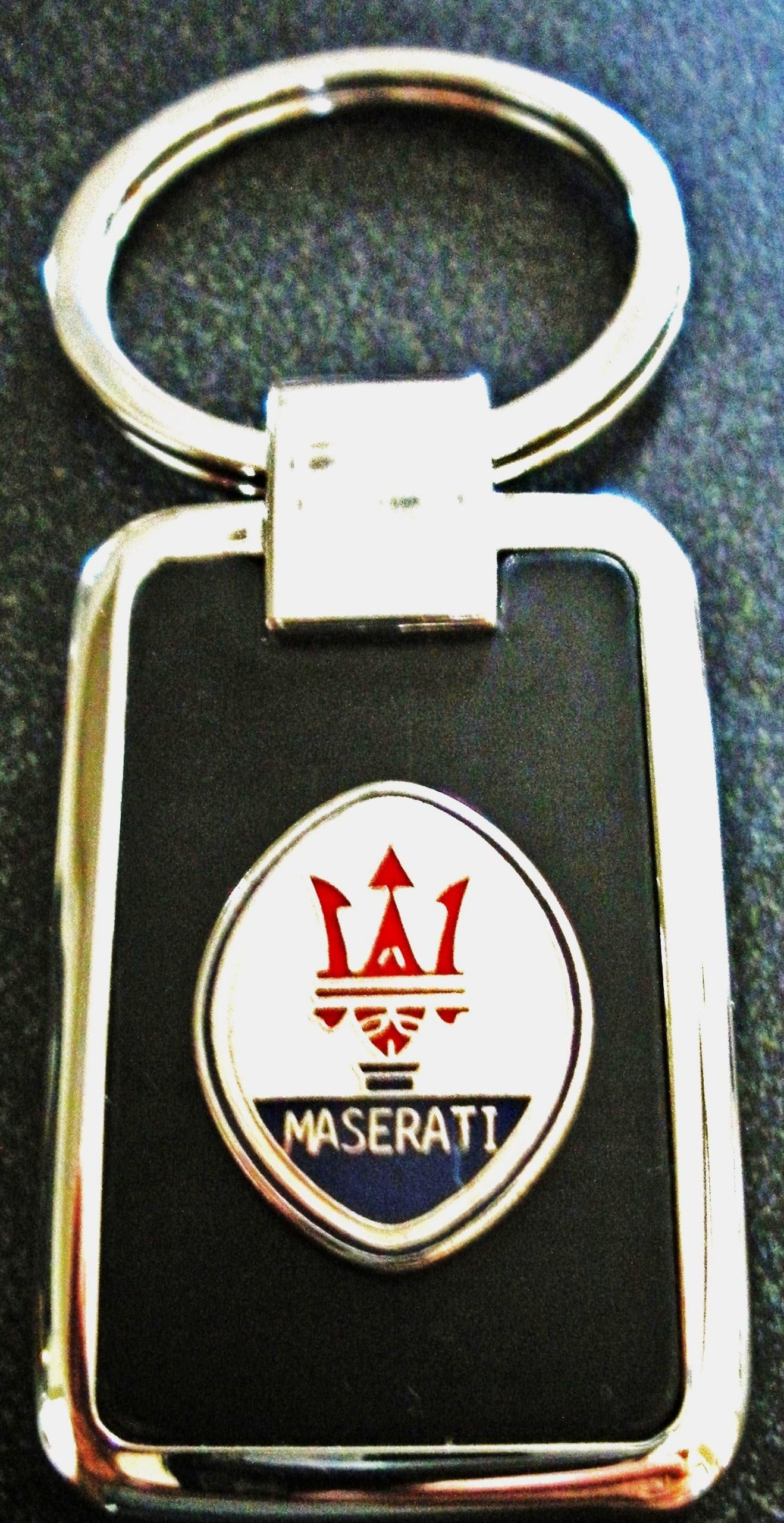 Maserati Black Onyx & Silver Key Chain