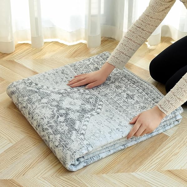 CHUNSEMEIJU 2X6 AREA RUG,BOHO VINTAGE ORIENTAL WASHABLE RUGS,COLLAPSIBLE AREA RUG FOR BEDROOM, ENTRYWAY, KITCHEN, BATHROOM