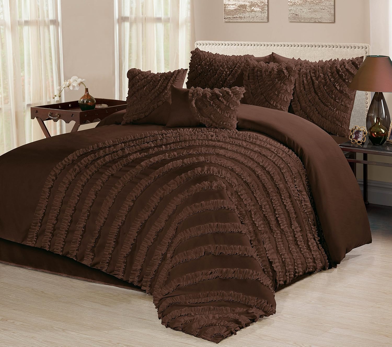 Amazon Com 7 Piece Hillary Bed In A Bag Ruffled Comforter Sets