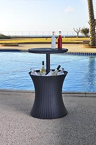 Cool Bar mit Getränken