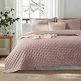 Bedsure King Quilt - Dusty Rose Bedspread King Size & Lightweight Comforter, Country Cottage Coverlet with Clover Pattern, Ultra Soft All-Season Bedding, 106 x 96 Inches