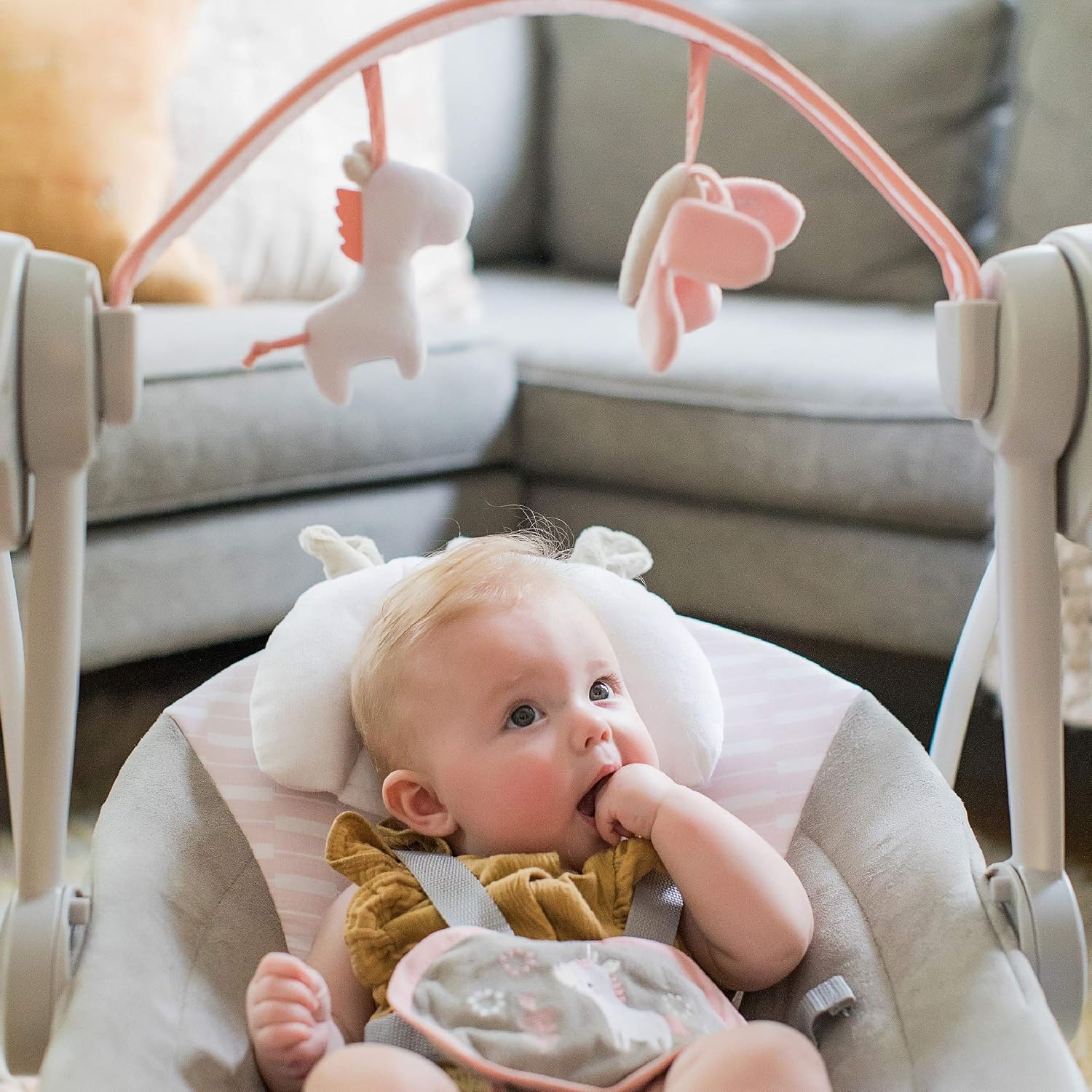 Ingenuity Comfort 2 Go Compact Portable 6-Speed Cushioned Baby Swing with Music, Folds Easy - Image 4