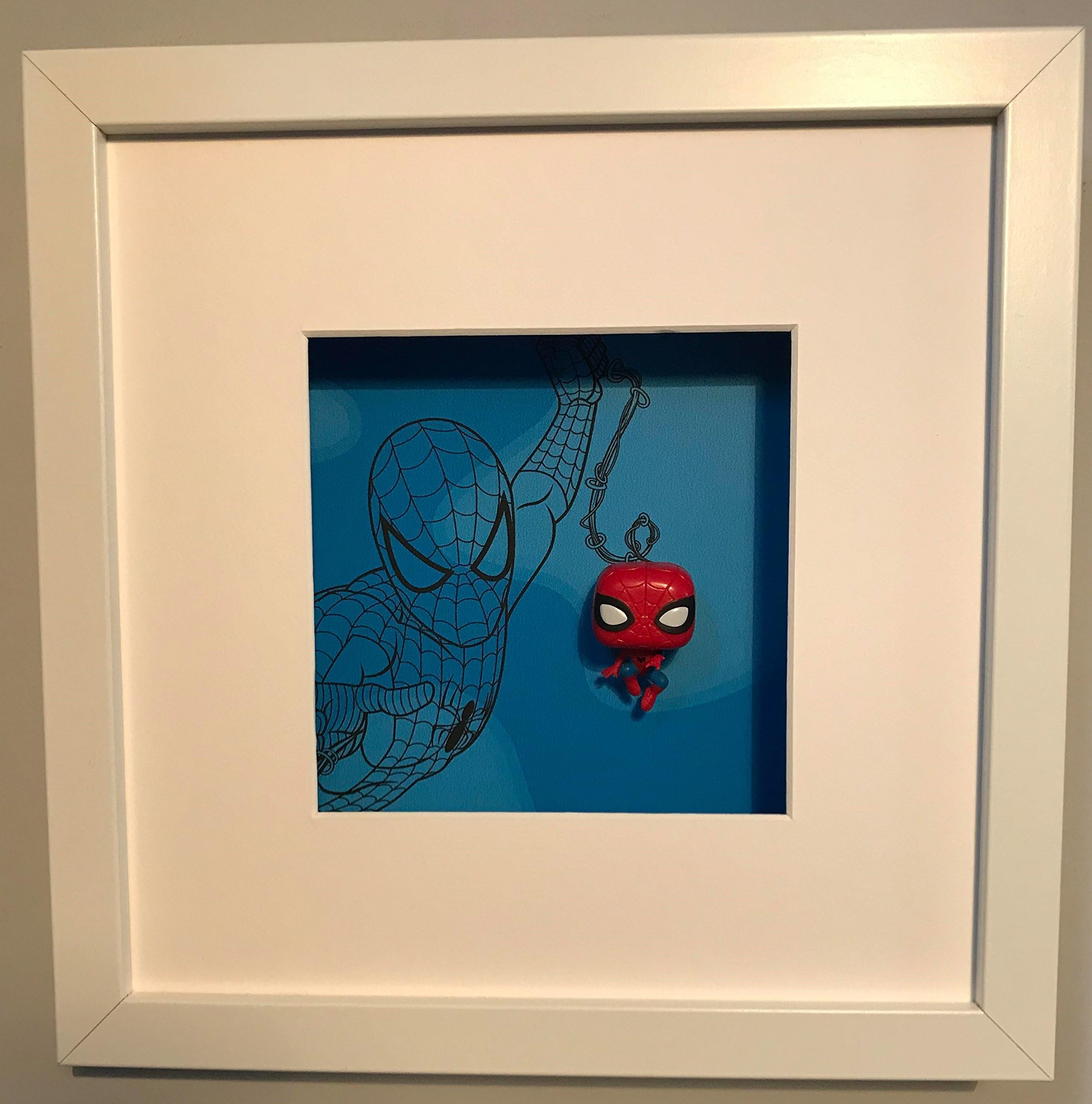 Marvel Spiderman Funko Pop Pint Size Hero Framed Box Gift