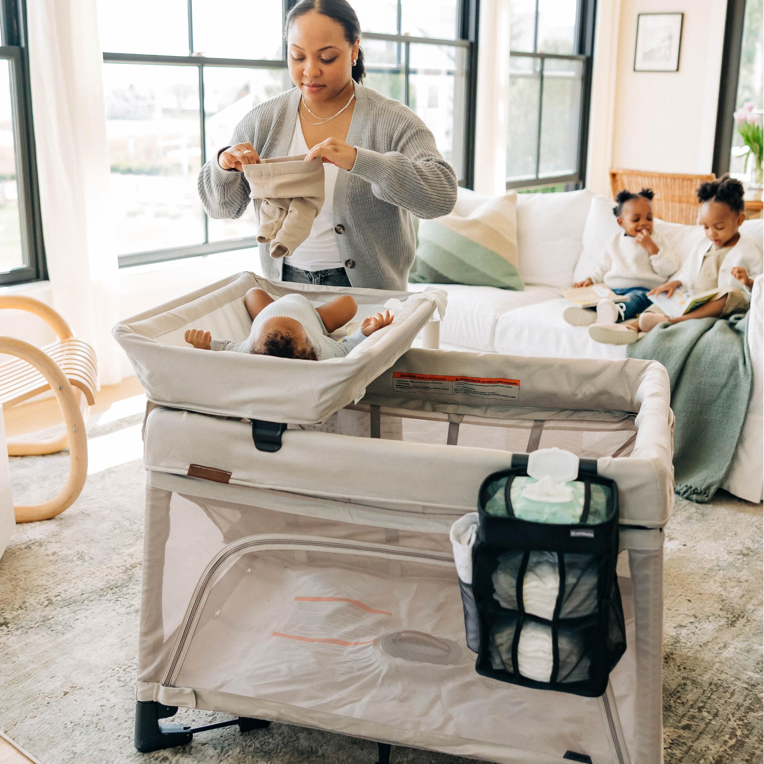 UPPAbaby Remi Changing Station Organizer/Easy Clip-On Attachment/Neatly Stores Diapering Essentials
