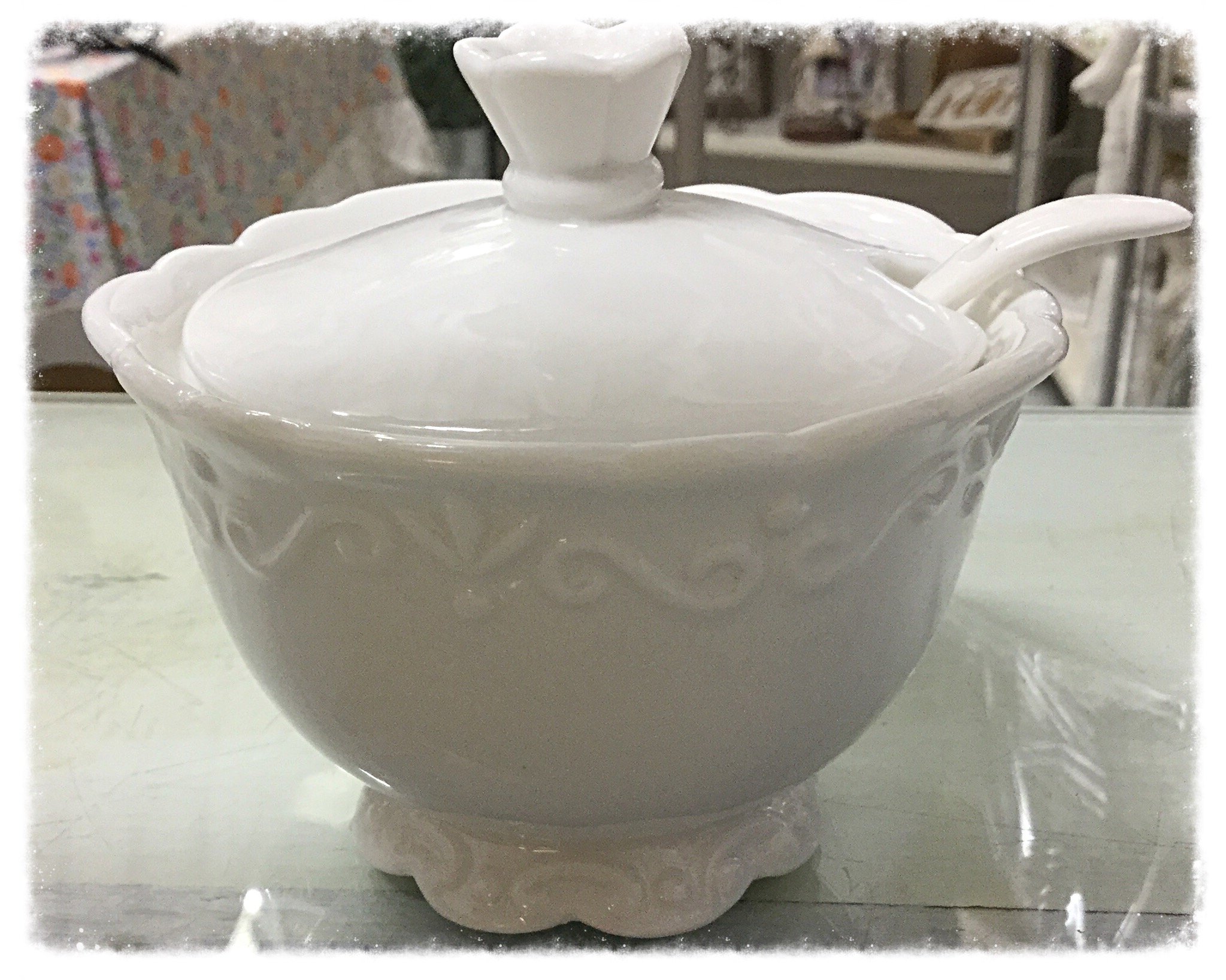 Chic Antique Sugar Pot Provence Sugar Bowl with Spoon White Country Style Shabby