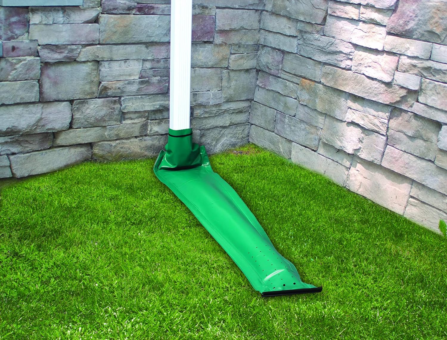 Frost King DE46WH Automatic Plastic Drain Away Downspout Extender