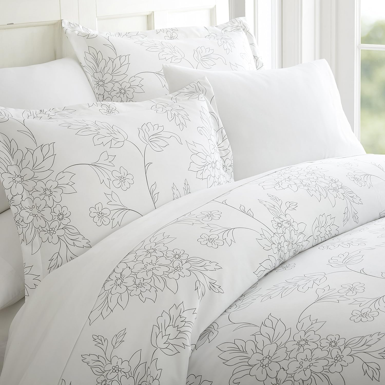 Becky Cameron Duvet Cover Set Vine Patterned, Twin, Gray