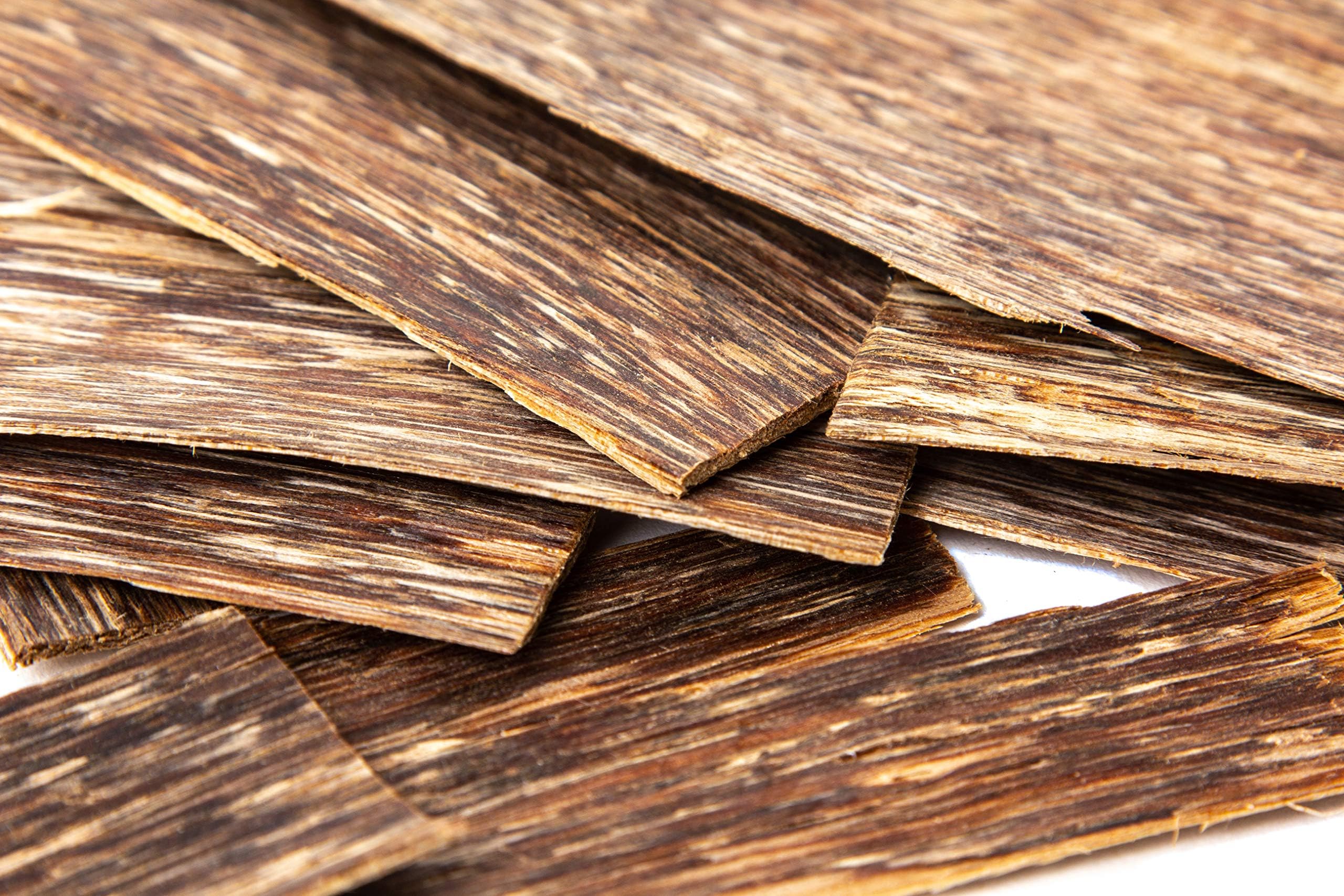 OudAndCo Agarwood Chips 1 mm thick Super Grade Origin Vietnam (100 grams)