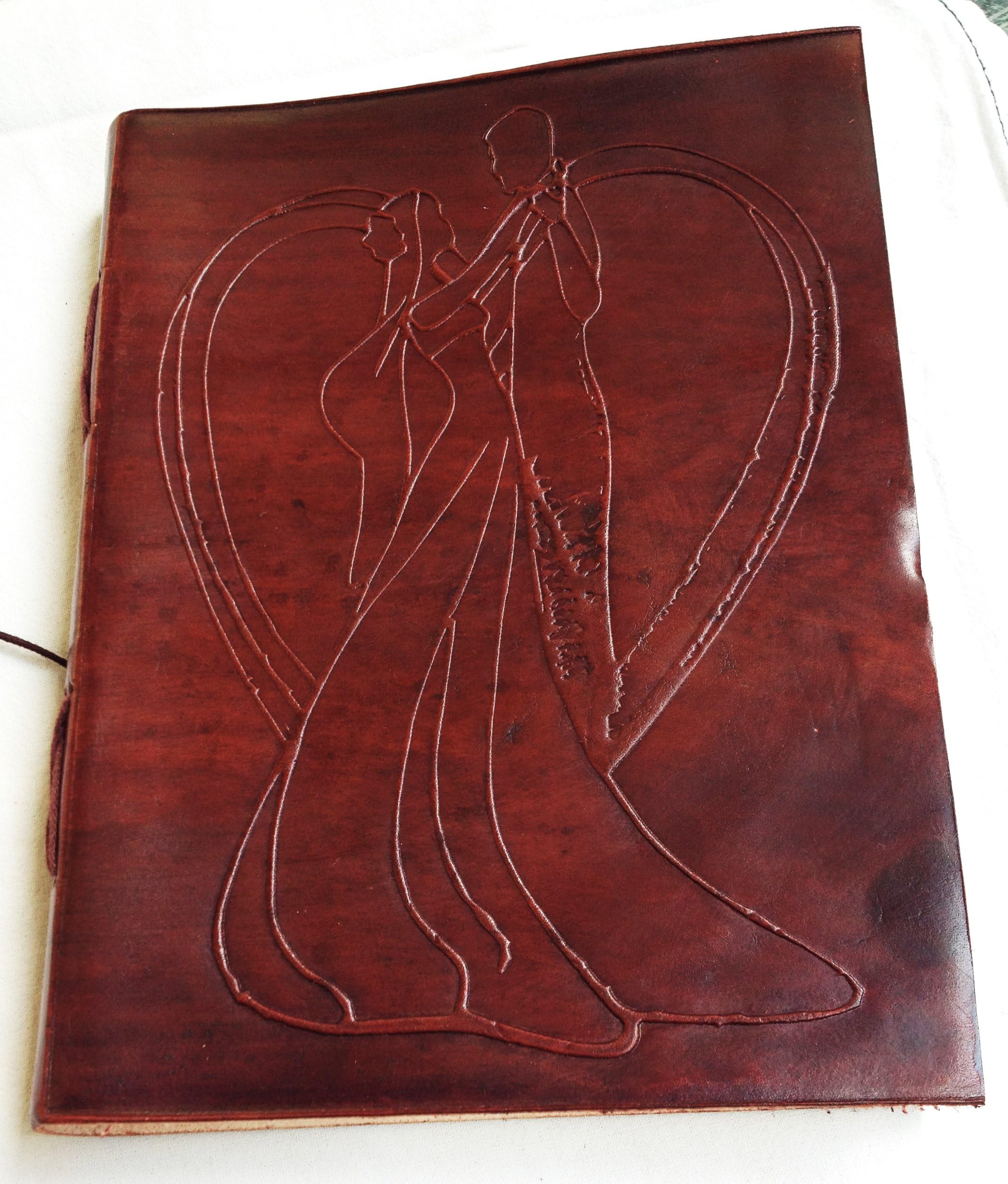 Leather Journals Large Vintage Heart Embossed Leather Journal Notebook Diary (Handmade Paper) - Coptic Bound with Lock Closure