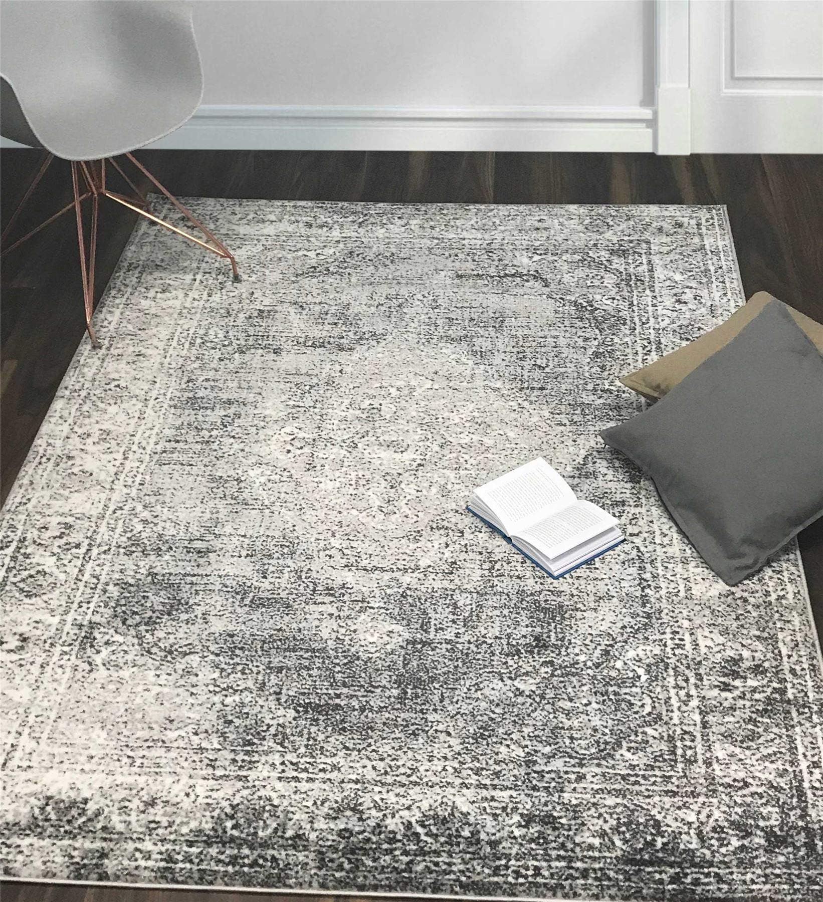 A2Z Rug Vintage Traditional Design Santorini Collection Area Rugs Gray 4' x 6'