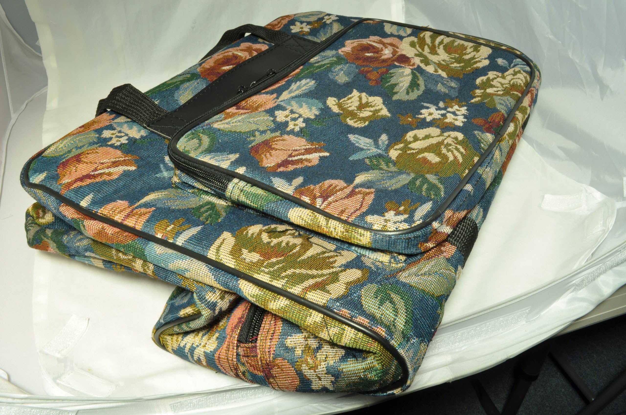 Serger / Over-lock Portable Carry Tote