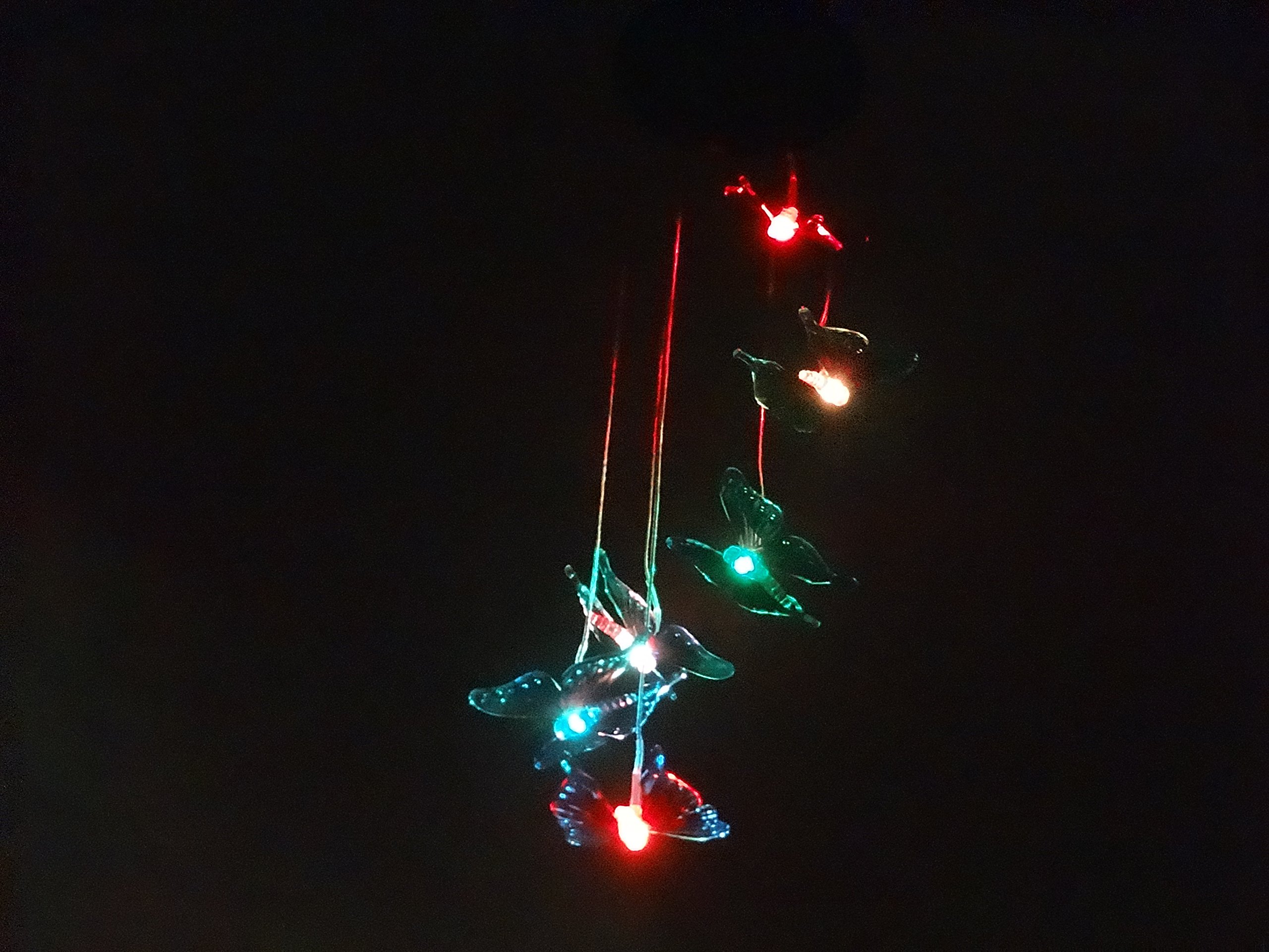 Xhope Changing Color Butterfly Solar Wind Chimes LED Light Solar Windchime Night Lights Solar Hanging Lantern Outdoor Decorative for Patio Deck Yard Home Garden Bedroom