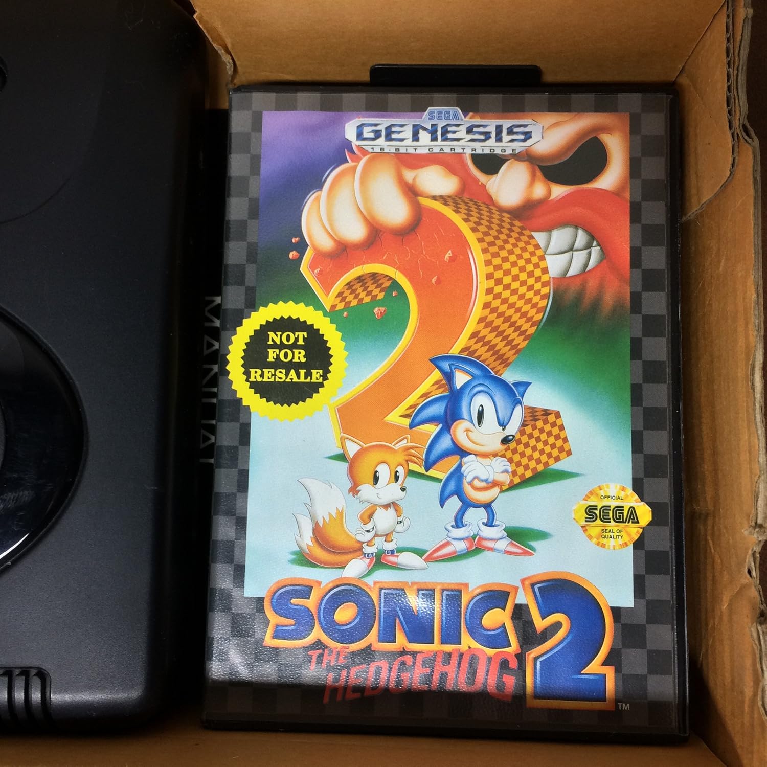 Sega Genesis 2 Console Sonic the Hedgehog 2 Bundle Pack: Video Games
