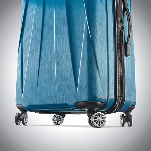 Samsonite Centric Hardside Expandable Luggage with Spinner