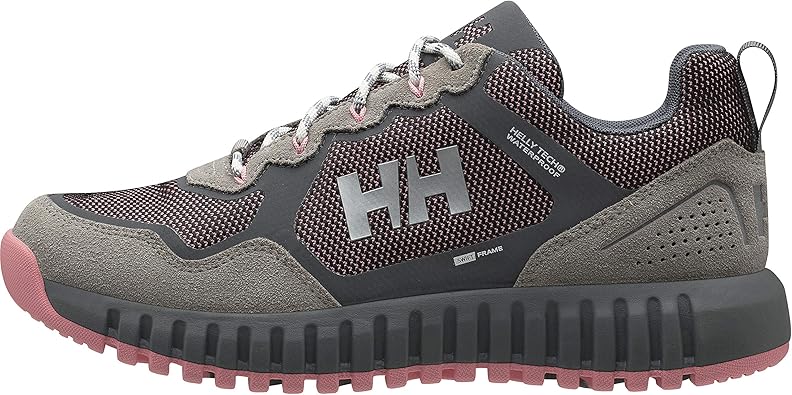 helly hansen walking boots