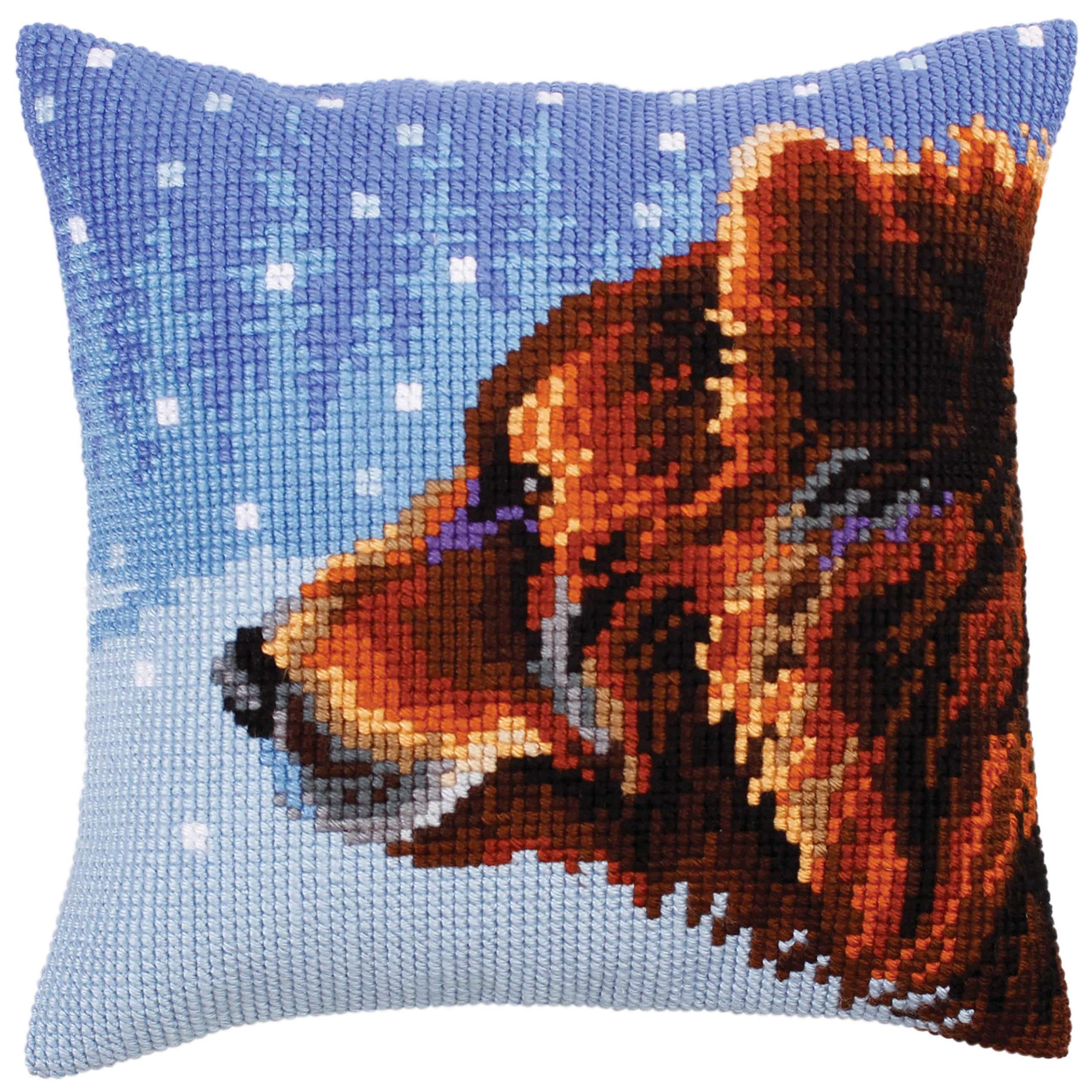 Collection d'Art Cushion KIT/Winter ANIMALS/40 X 40, Cotton Acrylic, Multi, 40 x 40cm