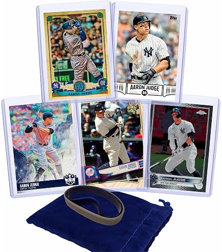 Amazon.com: Shohei Ohtani (5) Assorted Baseball Cards Gift Pack