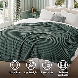 Bedsure GentleSoft Mallard Green Fleece Blanket for