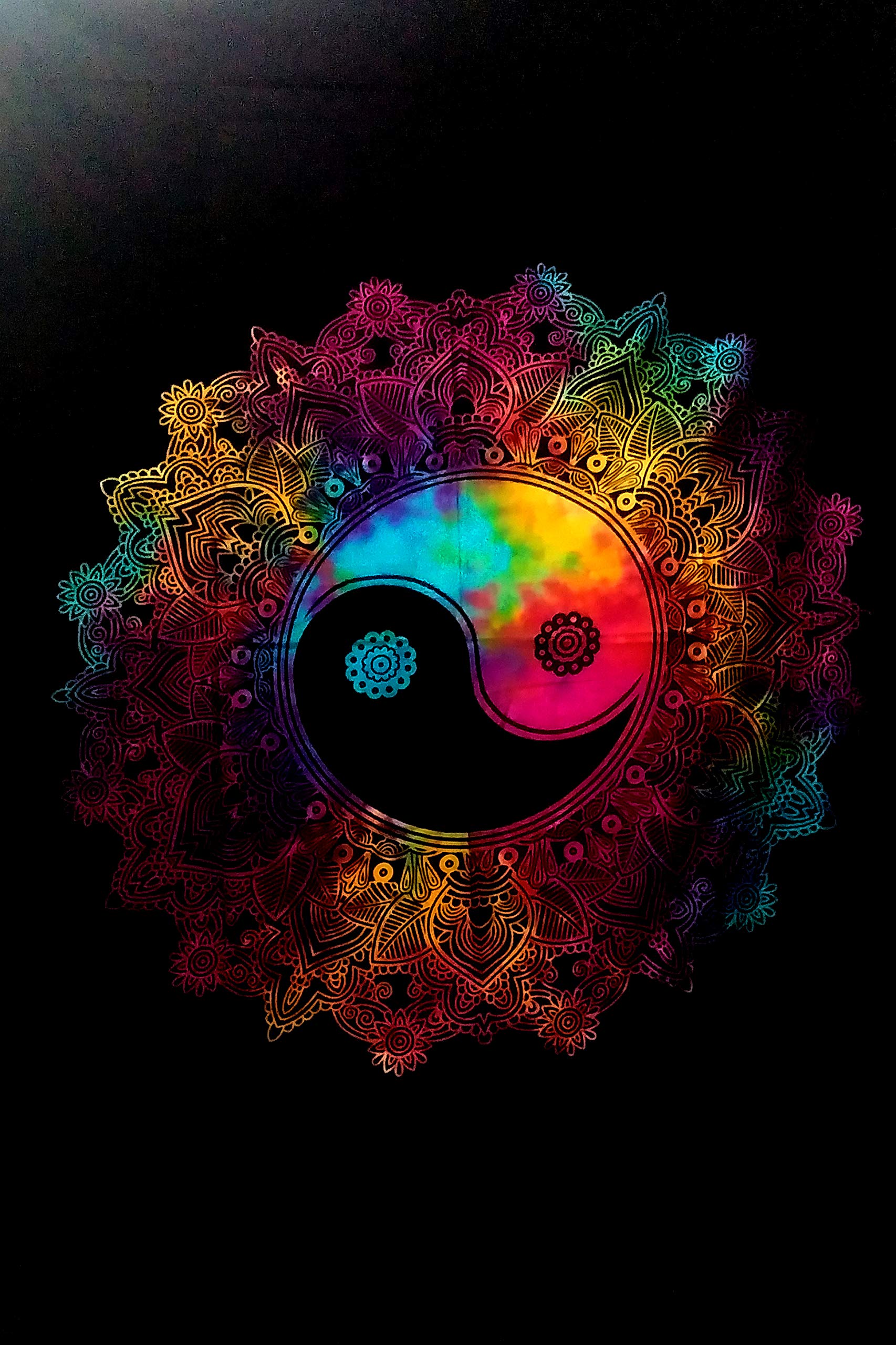 Purpledip Cotton Bed Cover Wall Poster Beach Throw 'Mandala Yin-Yang': Bohemian Hanging Tapestry (20042)