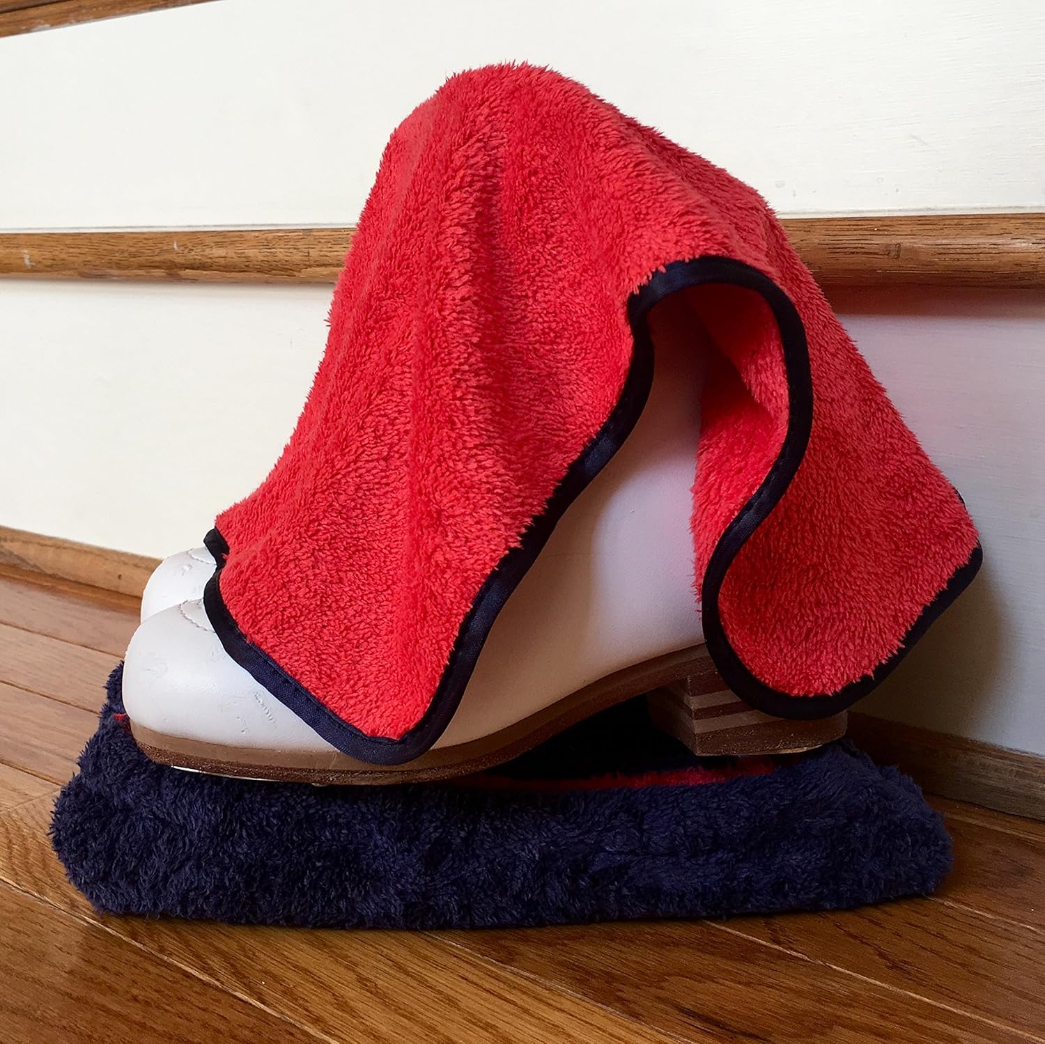 Fast Drying Soaker & Skate Wipe Care Kit Super Absorbent GIANTCLEAN Microfiber Skate Blade Cover