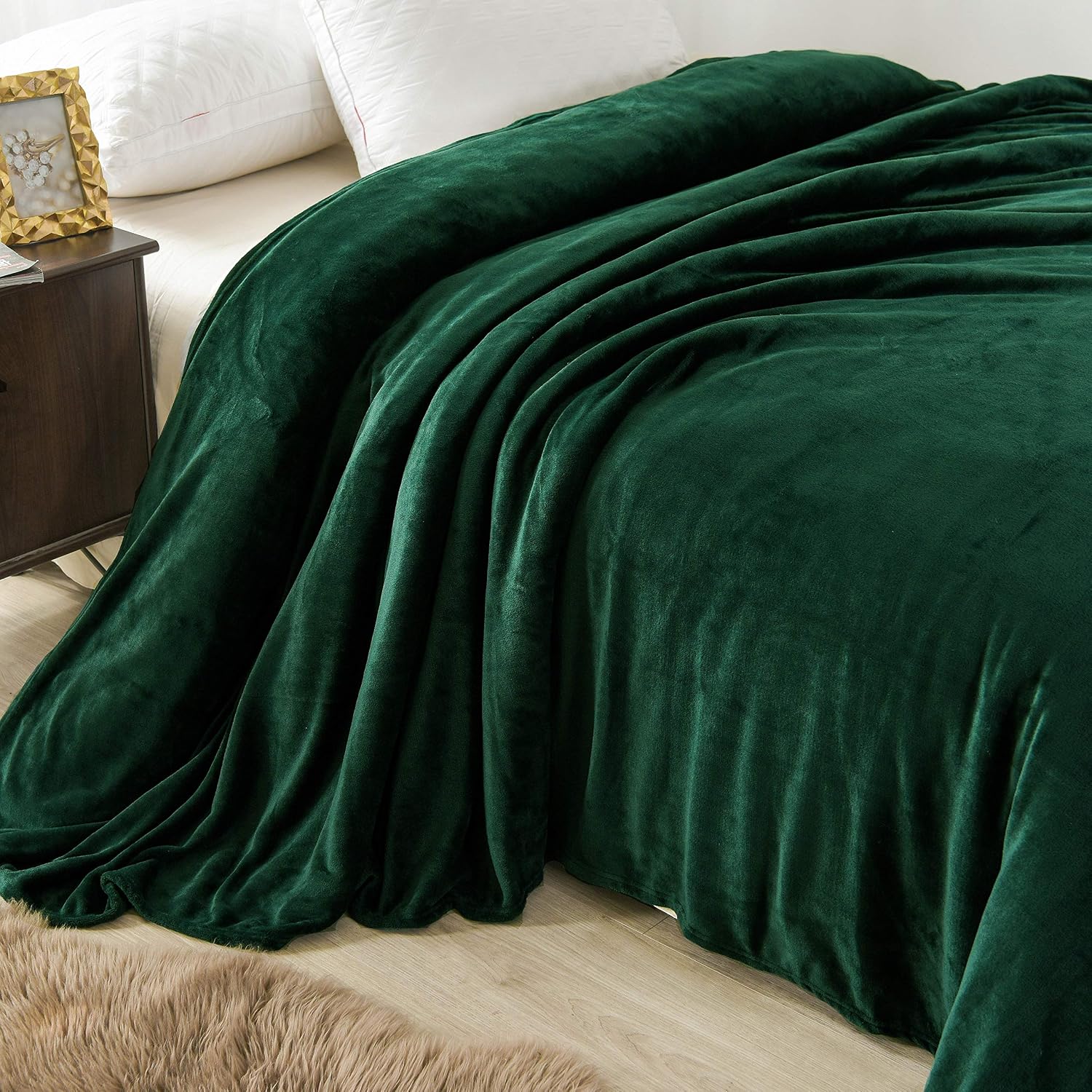 Exclusivo Mezcla Fleece Blanket Double Size for Bed Super Soft and Warm, All Season Use, Cozy, Plush, Lightweight, 230x168 CM - Image 4